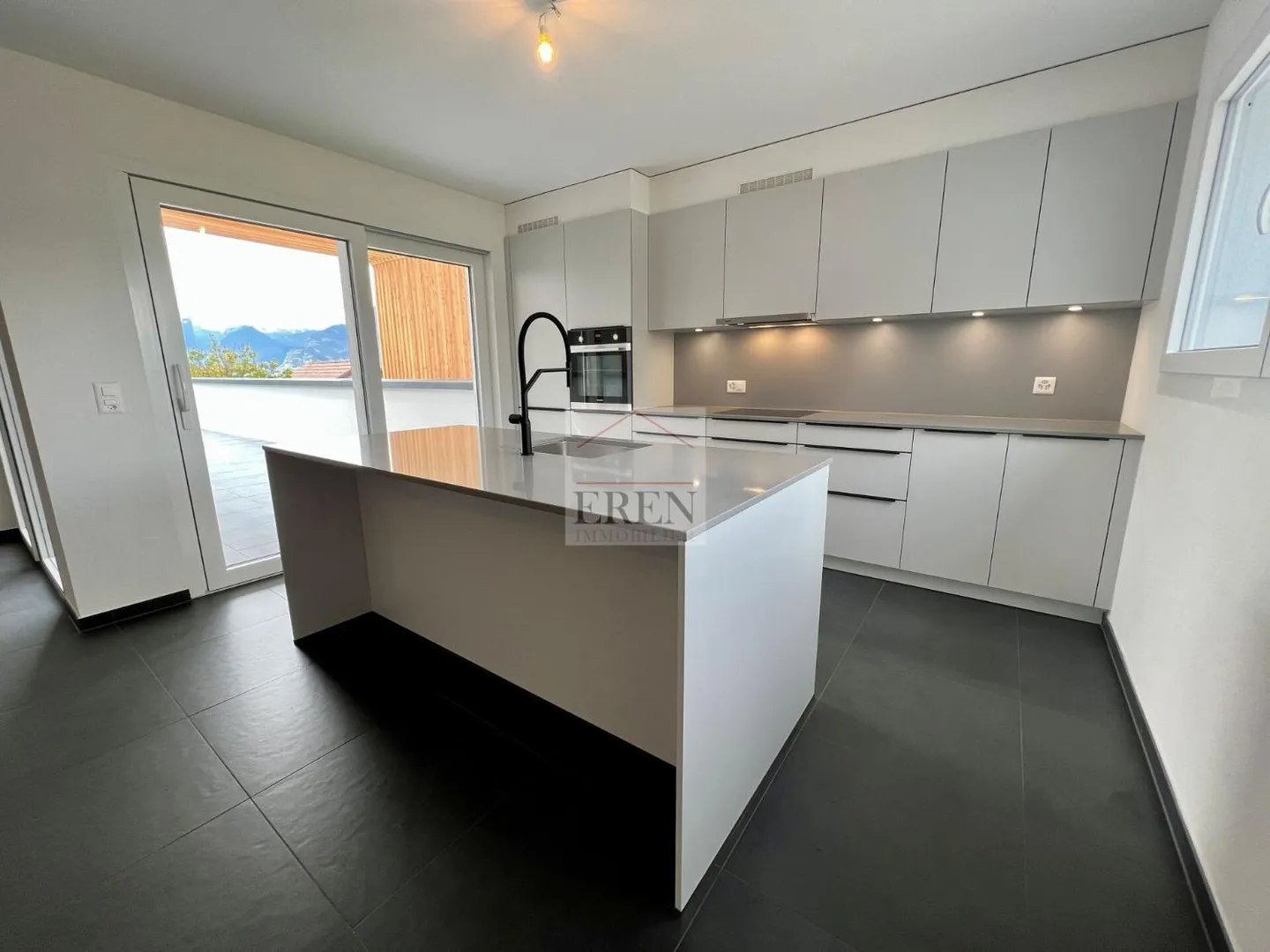 Penthouse 4.5 rooms - Photo 3 of 13