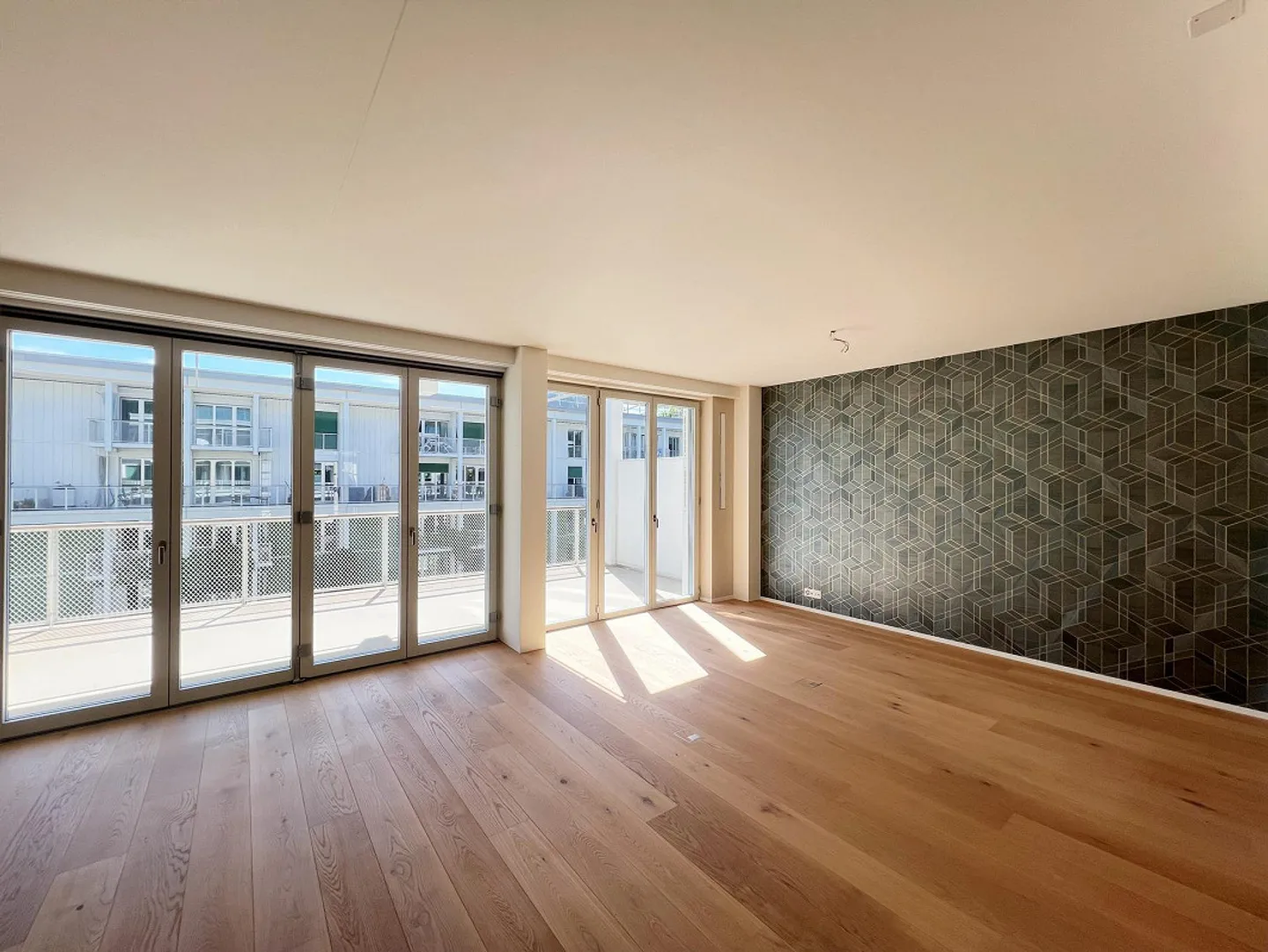 Appartement moderne de 3,5 pièces au centre-ville - Photo 4 sur 13