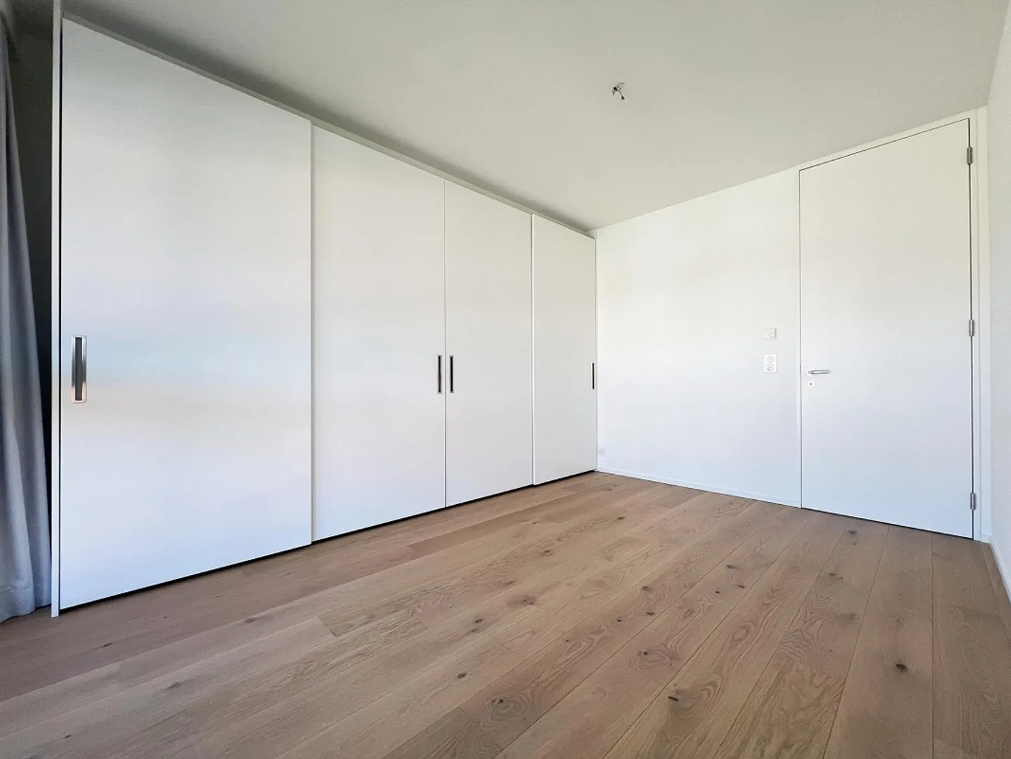 Appartement moderne de 3,5 pièces au centre-ville - Photo 11 sur 13