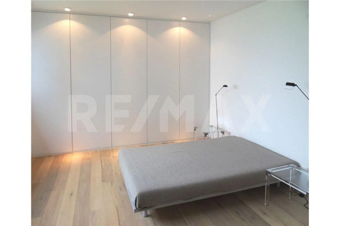 Willful. Authentic. Urban - in the middle of the mountains. Lifestyle in Beatenberg! - Photo 13 of 13