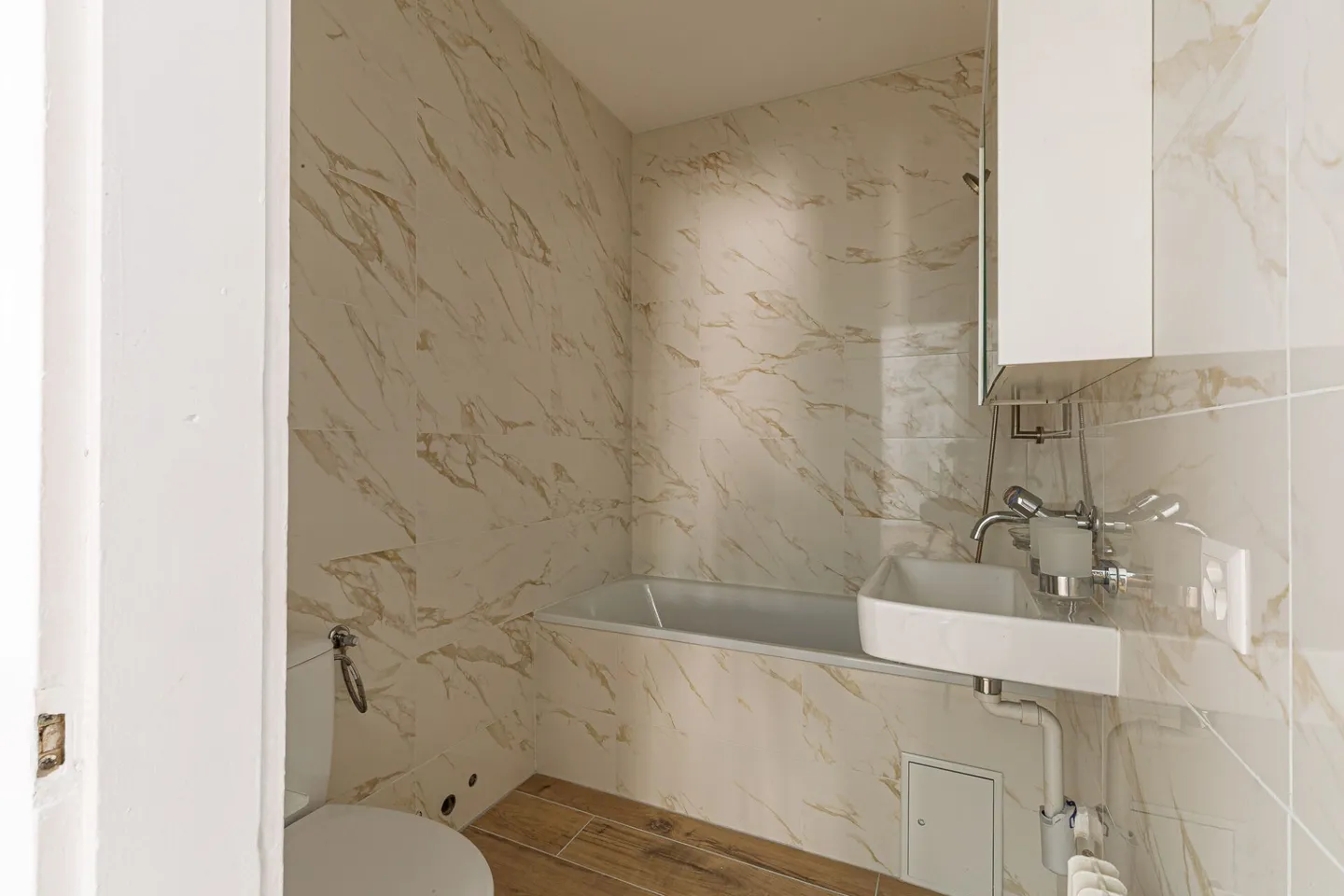 Una posizione ideale per questo appartamento di 2,5 stanze ... - Foto 6 di 8