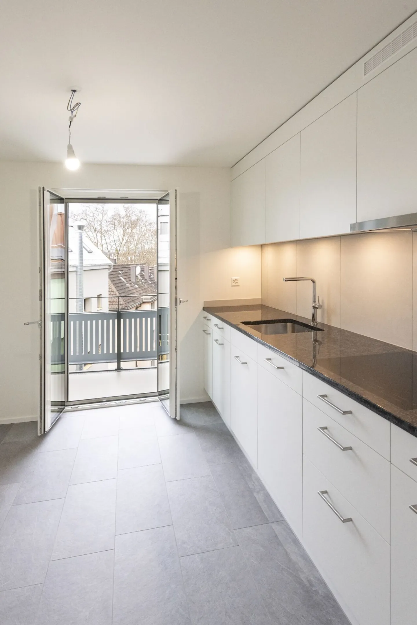 Appartement 2.5 pièces élégant - Photo 2 sur 10