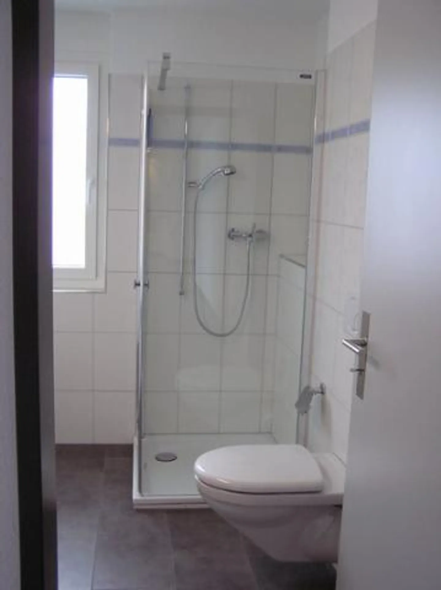 Appartement spacieux et calme de 4 1/2 pièces - Photo 8 sur 10