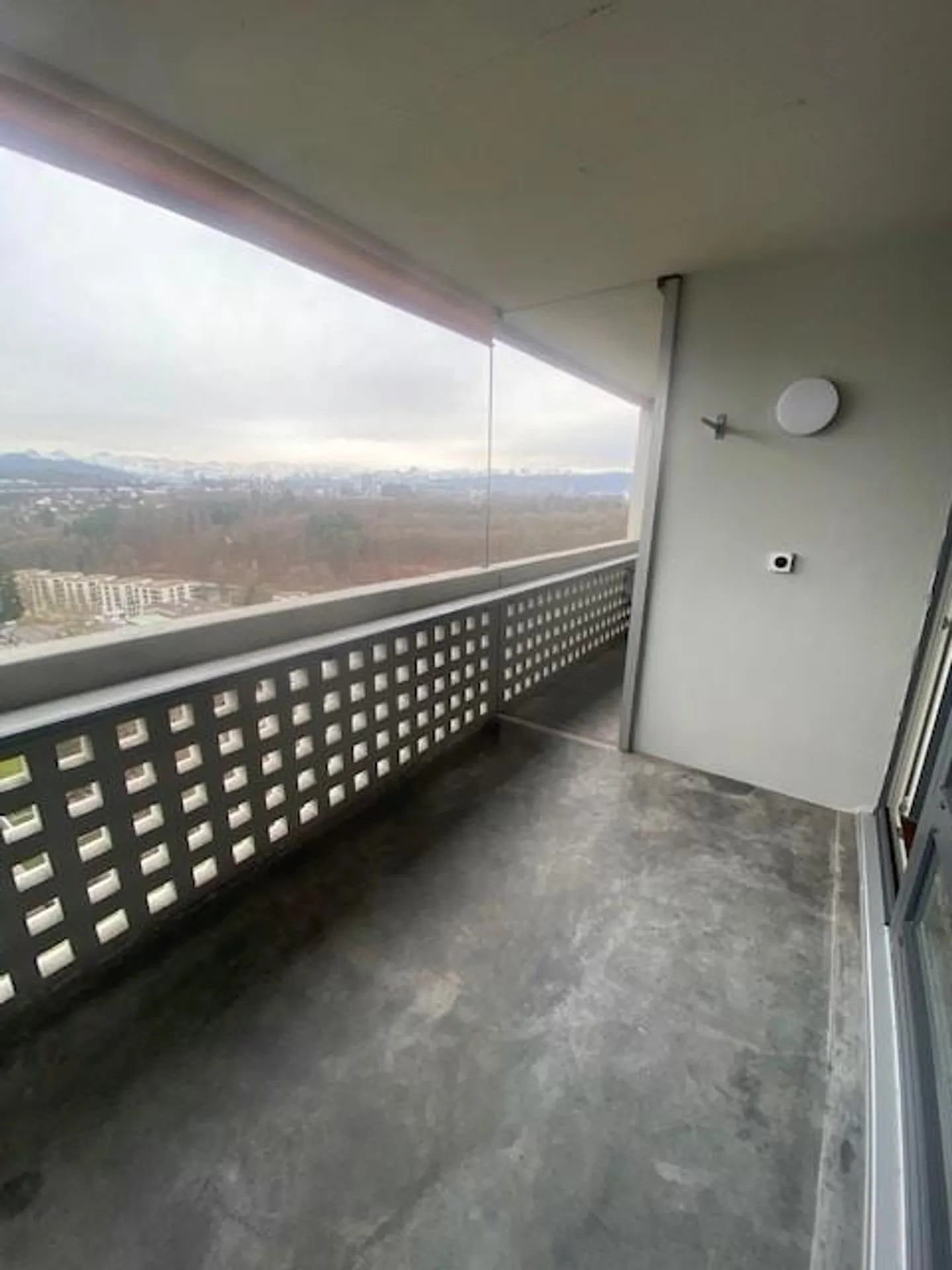 Appartement rénové avec vue - Photo 8 sur 9