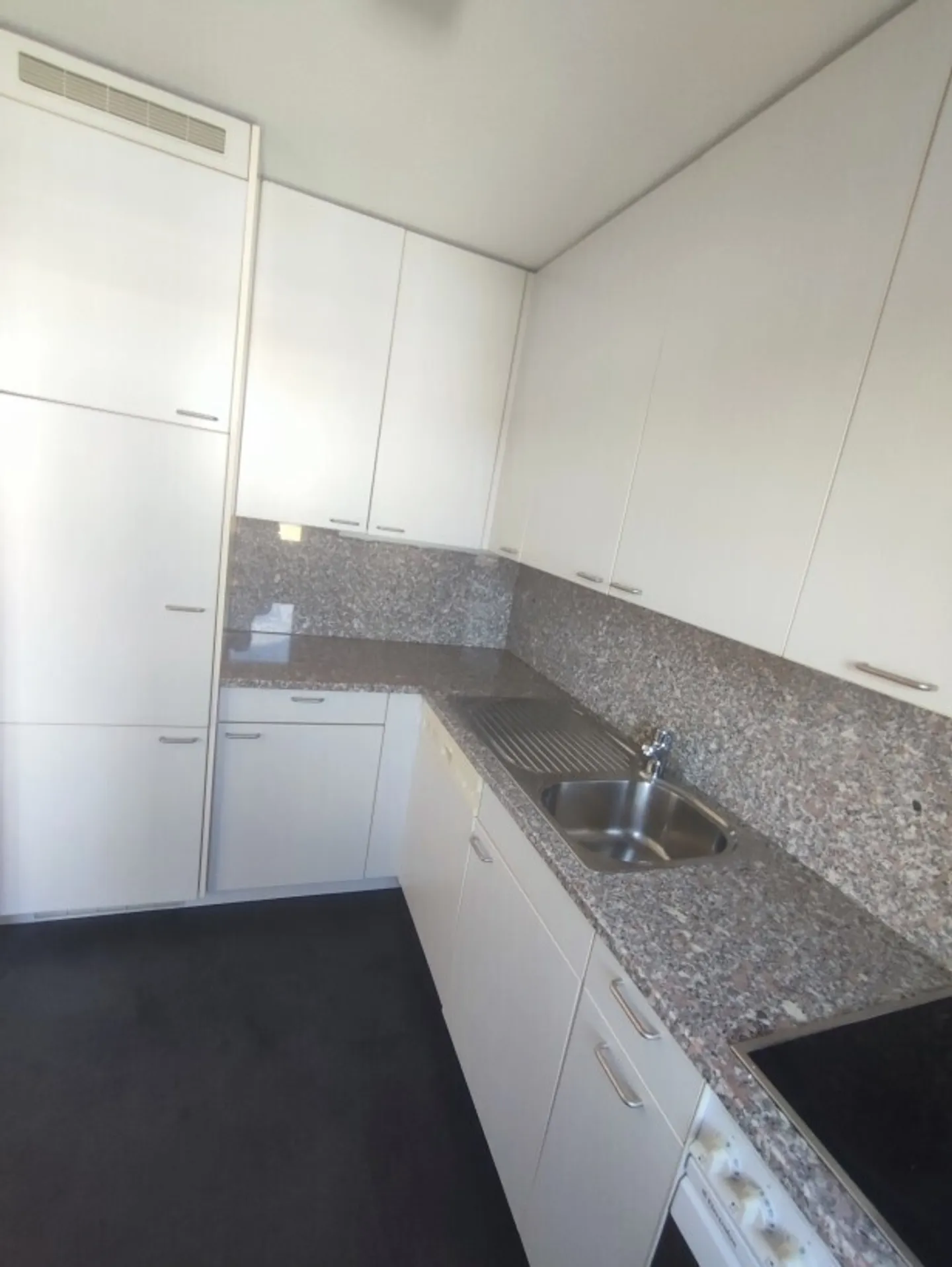 Geräumige Wohnung mit Grünblick - Foto 6 von 8