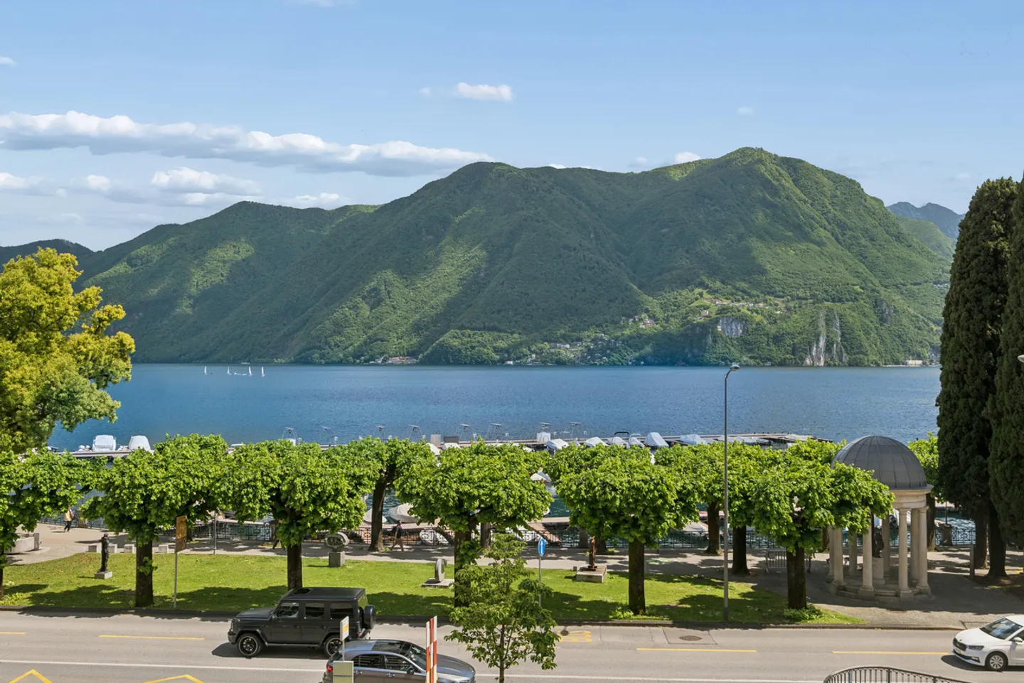 Élégance contemporaine sur le lac de Lugano - Photo 2 sur 17