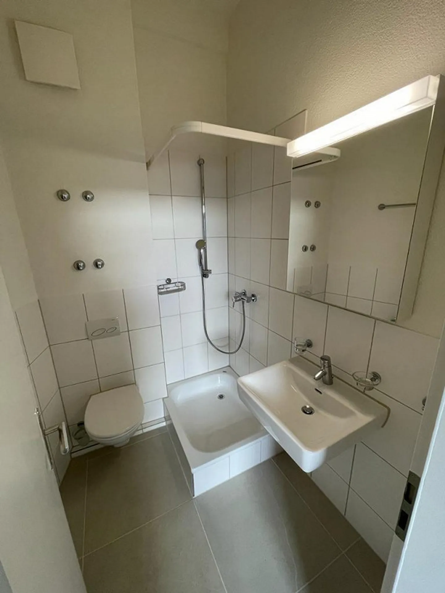 Charmante 1.5-Zimmer-Wohnung in Zürich Oerlikon - Foto 3 von 5