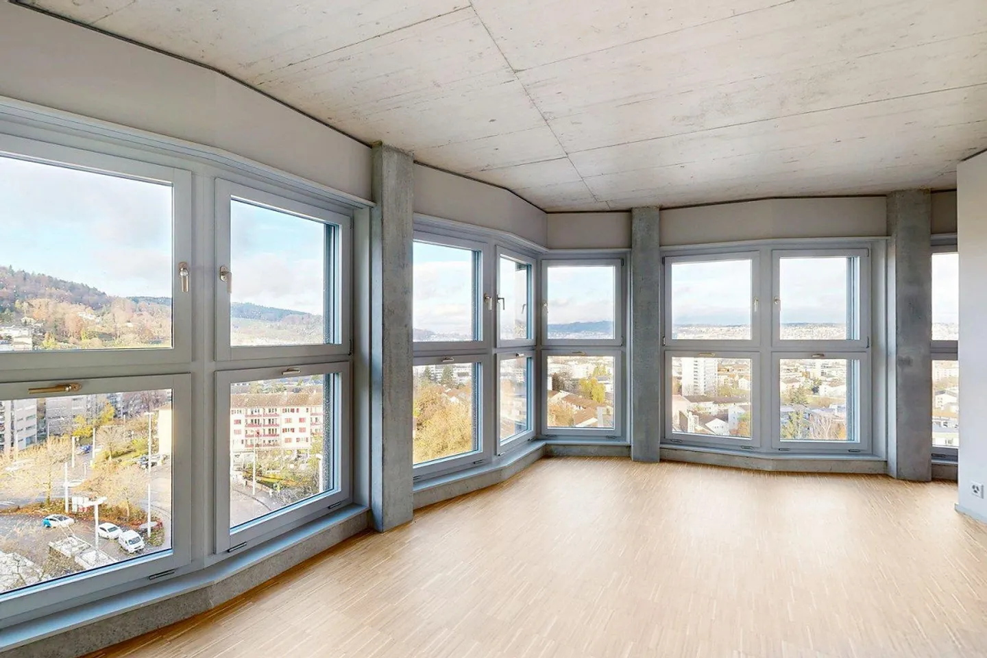 URBAN & ELEGANT: First Rental "SPHINX" - Photo 3 of 7