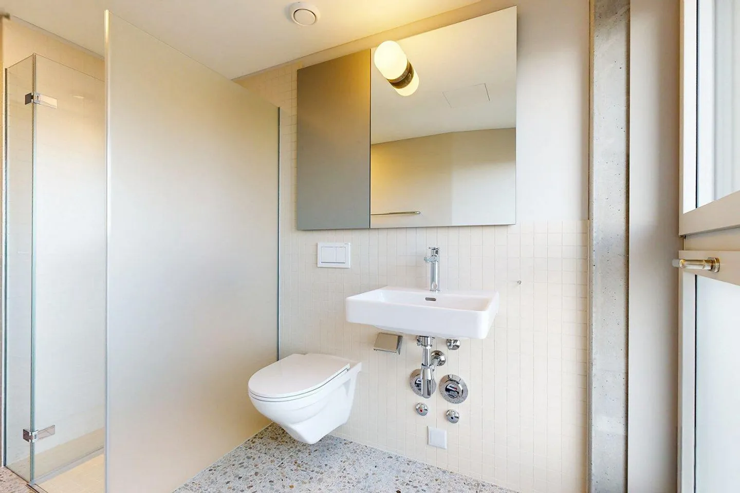 URBAN & ELEGANT: First Rental "SPHINX" - Photo 7 of 7