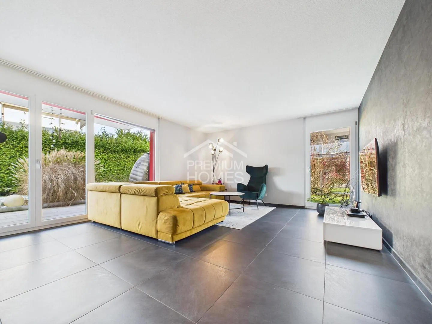 Appartement de jardin adapté aux personnes âgées dans le vert - Photo 1 sur 13