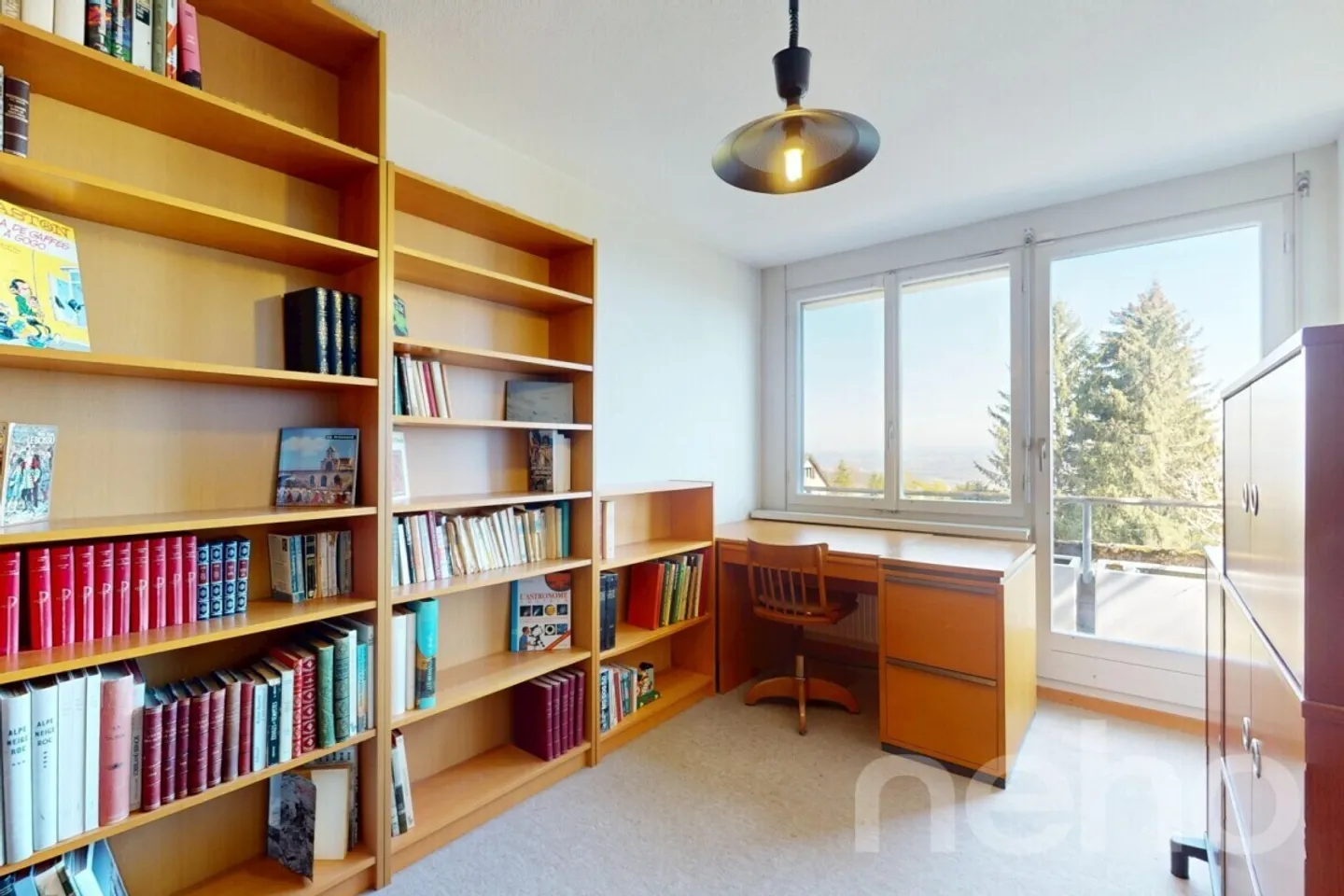 Superb terrace apartment with magnificent view in Evilard - Photo 9 of 13
