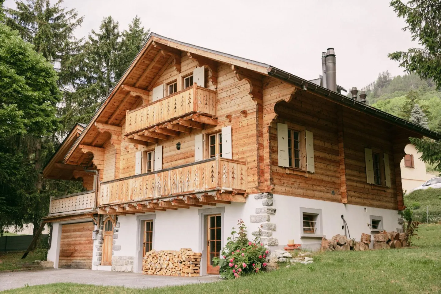Chalet 6.5 stanze a Crans-Montana - Foto 1 di 11