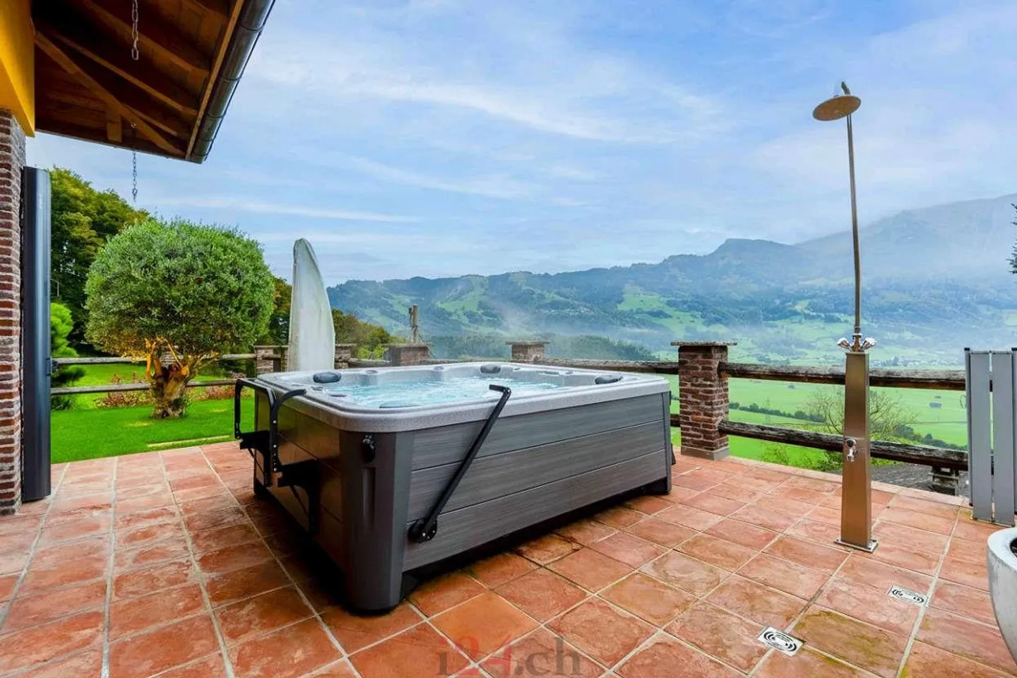 Tuscan Luxury Dream with Panoramic View – 7.5-Room Villa with Pool - Photo 5 of 19