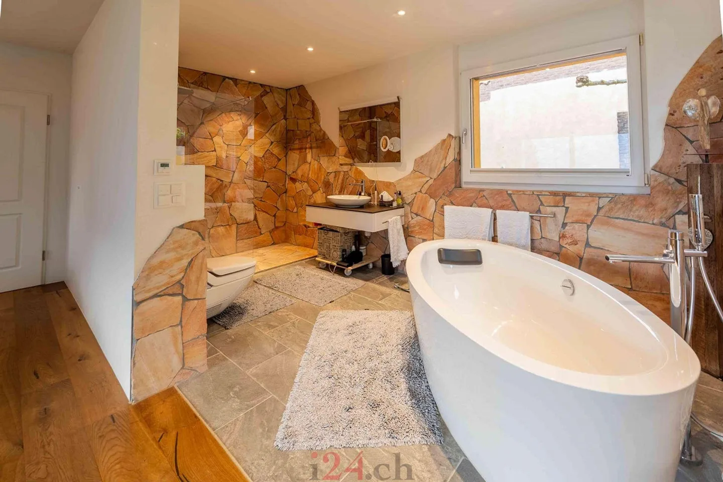 Tuscan Luxury Dream with Panoramic View – 7.5-Room Villa with Pool - Photo 12 of 19