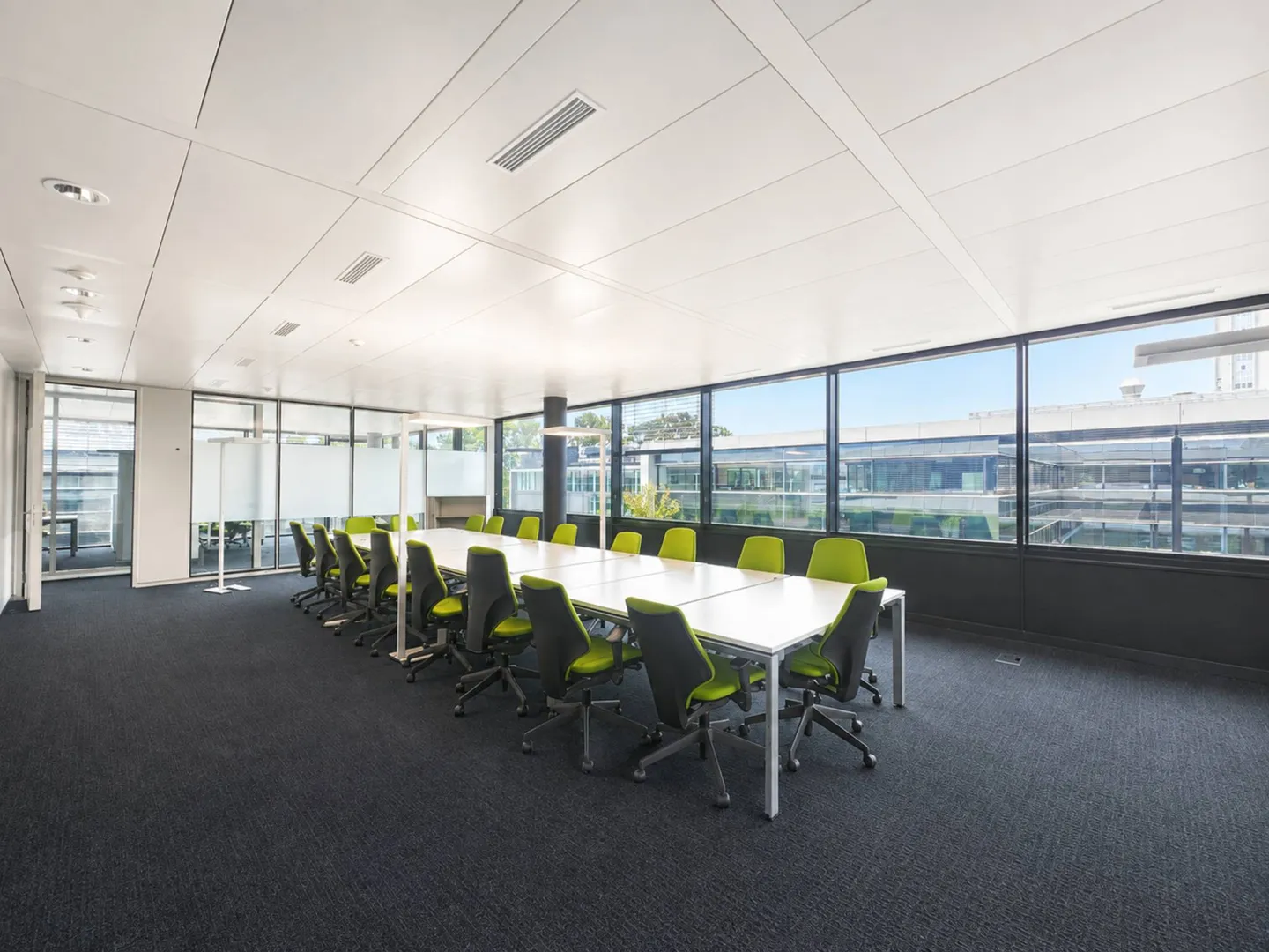 EXCLUSIF  Bureaux Plug & Play de haut standing - Photo 3 of 7