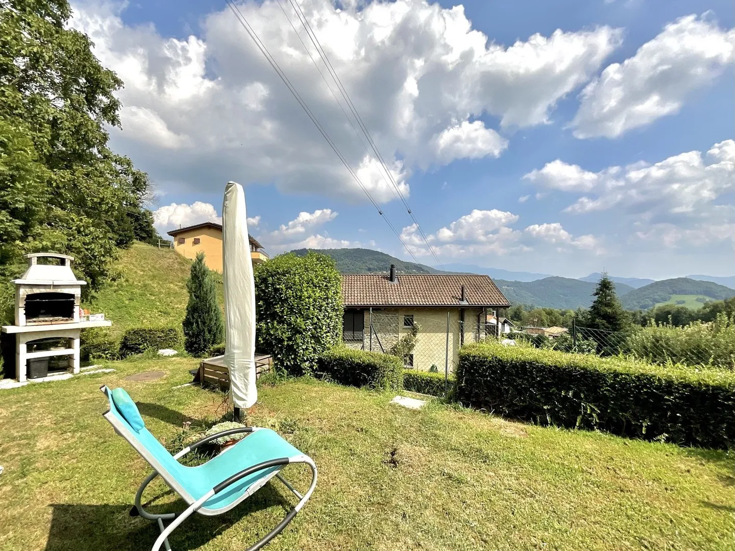 A 10 minuti da Caslano - Bella casa nel verde in vendita - Foto 4 di 13