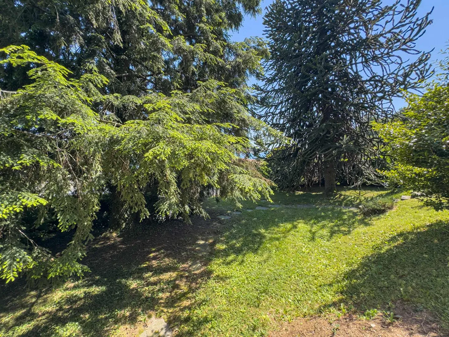 Villa with garden and open view of Lake Lugano in Carona - Photo 13 of 16