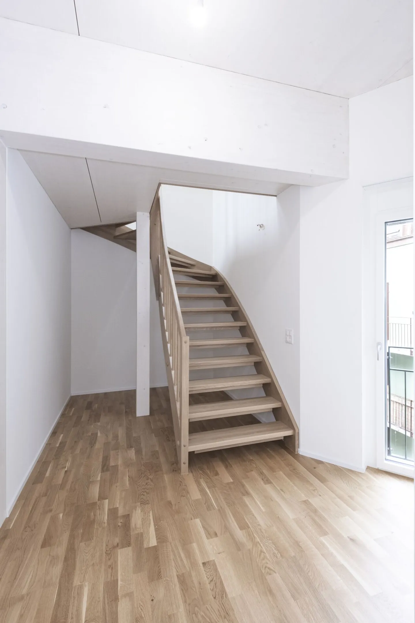 Stilvolle Loftwohnung mit Loggia - Foto 7 von 11