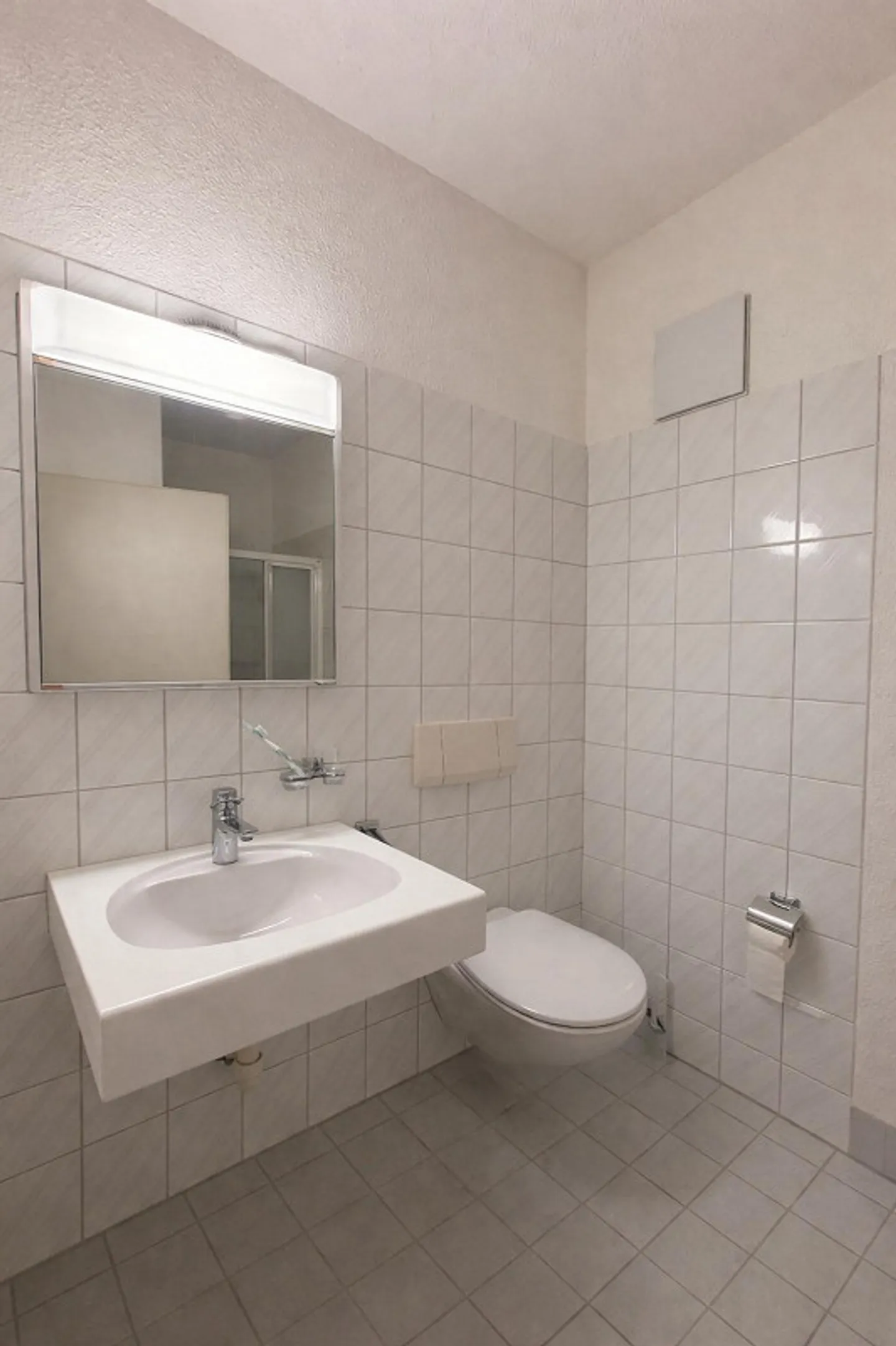 3.5 Room Apartment in Zurich - Photo 5 of 7