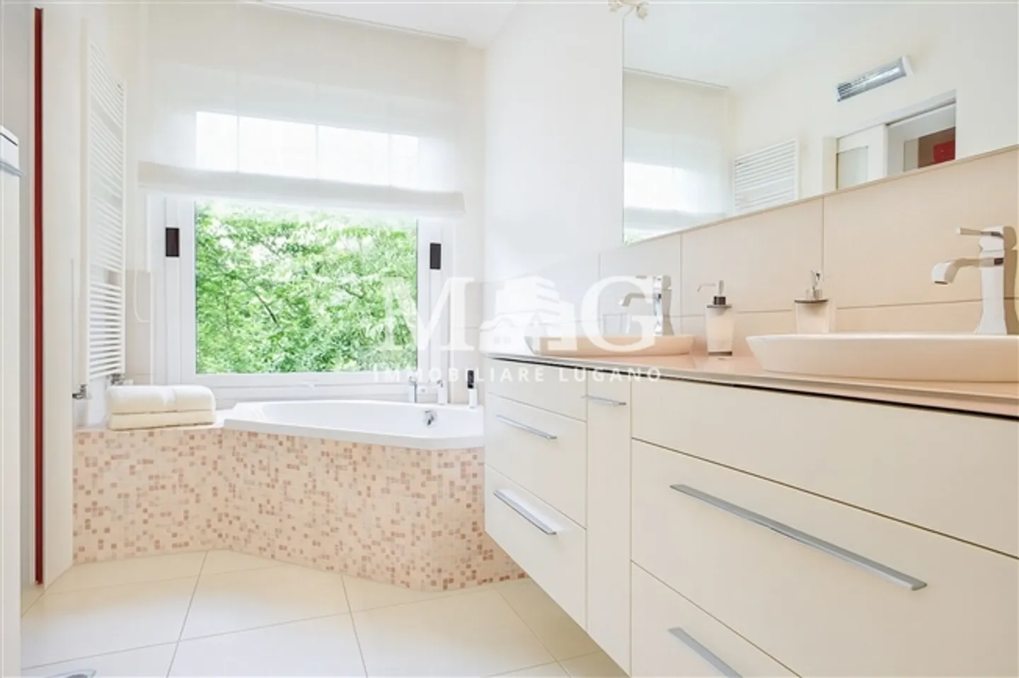 «Lugano Villa mit Seeblick, 6 Zimmer, exklusive Gelegenheit» - Foto 12 von 13