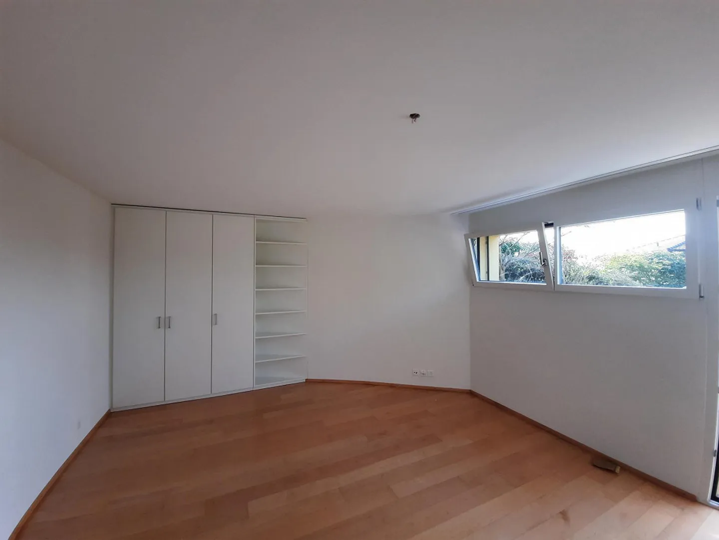 Vielseitiger Büro/Atelier Raum - Foto 7 von 11