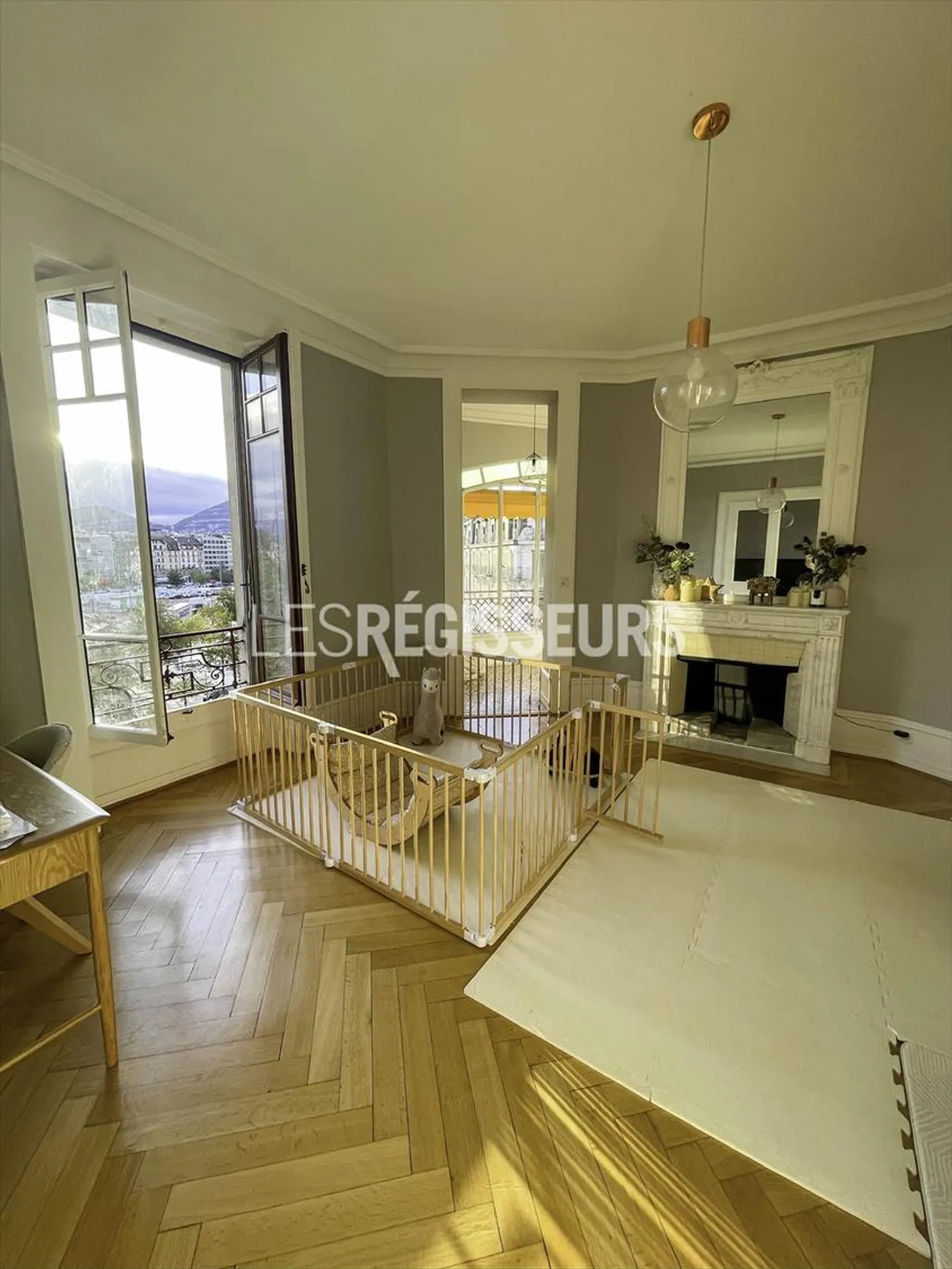 Appartement 4.5 pièces - Photo 4 sur 6