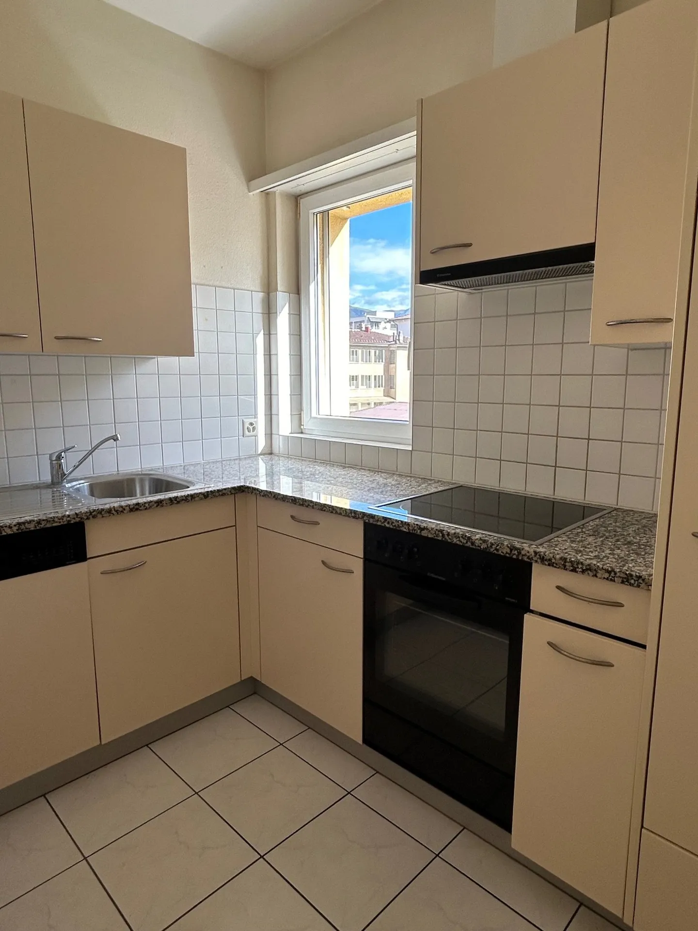 Appartamento Incantevole a Cassarate - Foto 6 di 9