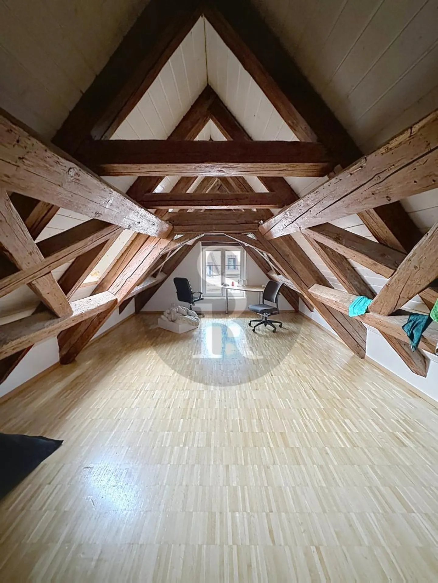 6-Zimmer-Wohnung - Foto 2 von 11