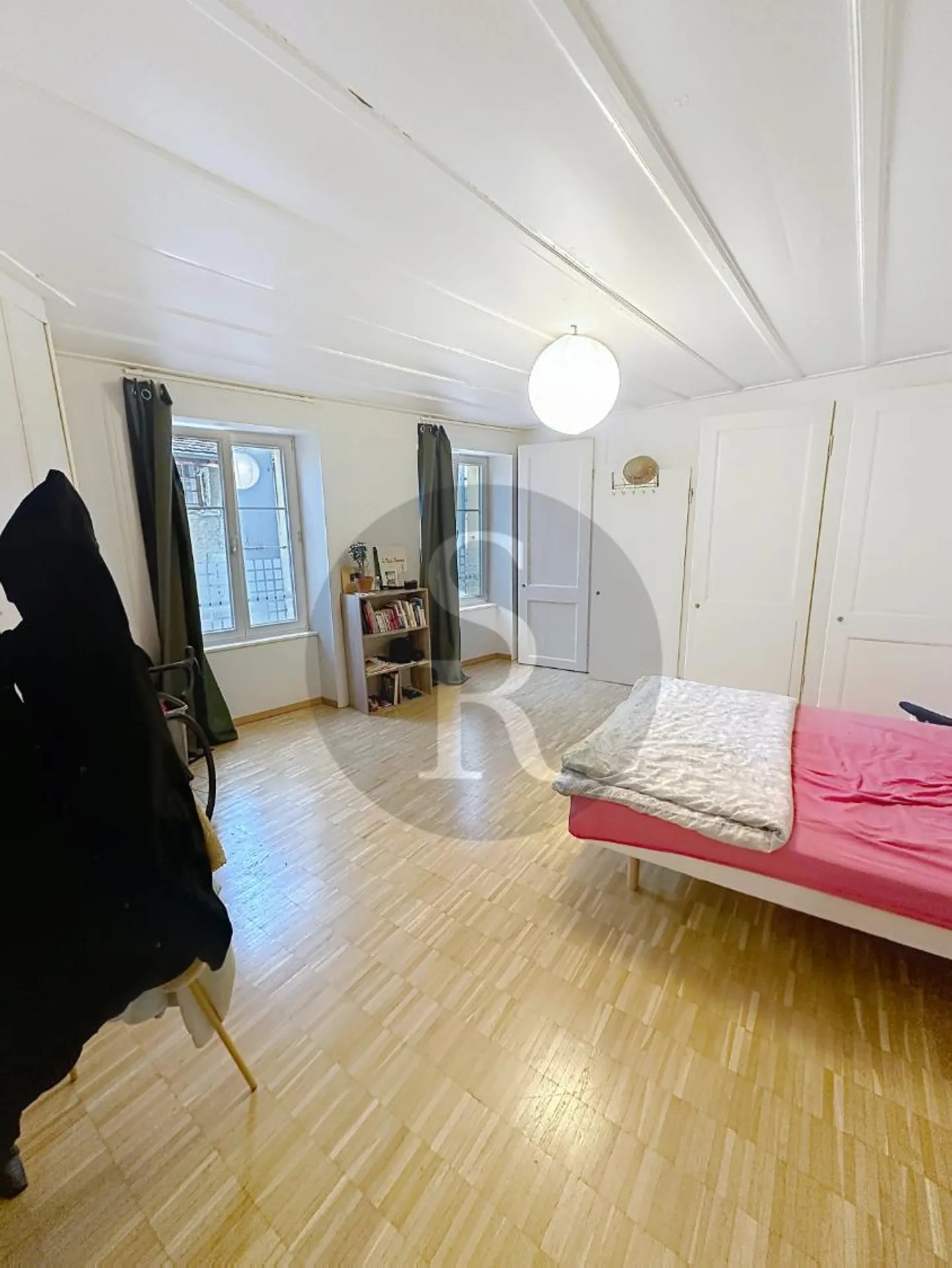 6-Zimmer-Wohnung - Foto 4 von 11