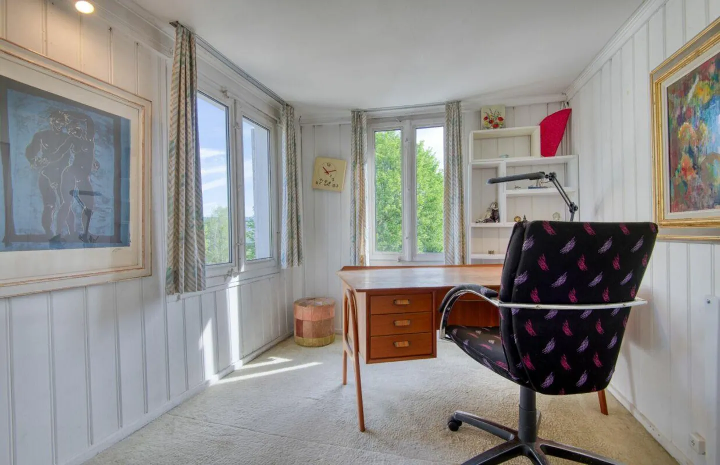 Ready for your own ideas: THE SMALL HOUSE IN THE CENTER OF HORGEN - Photo 6 of 11