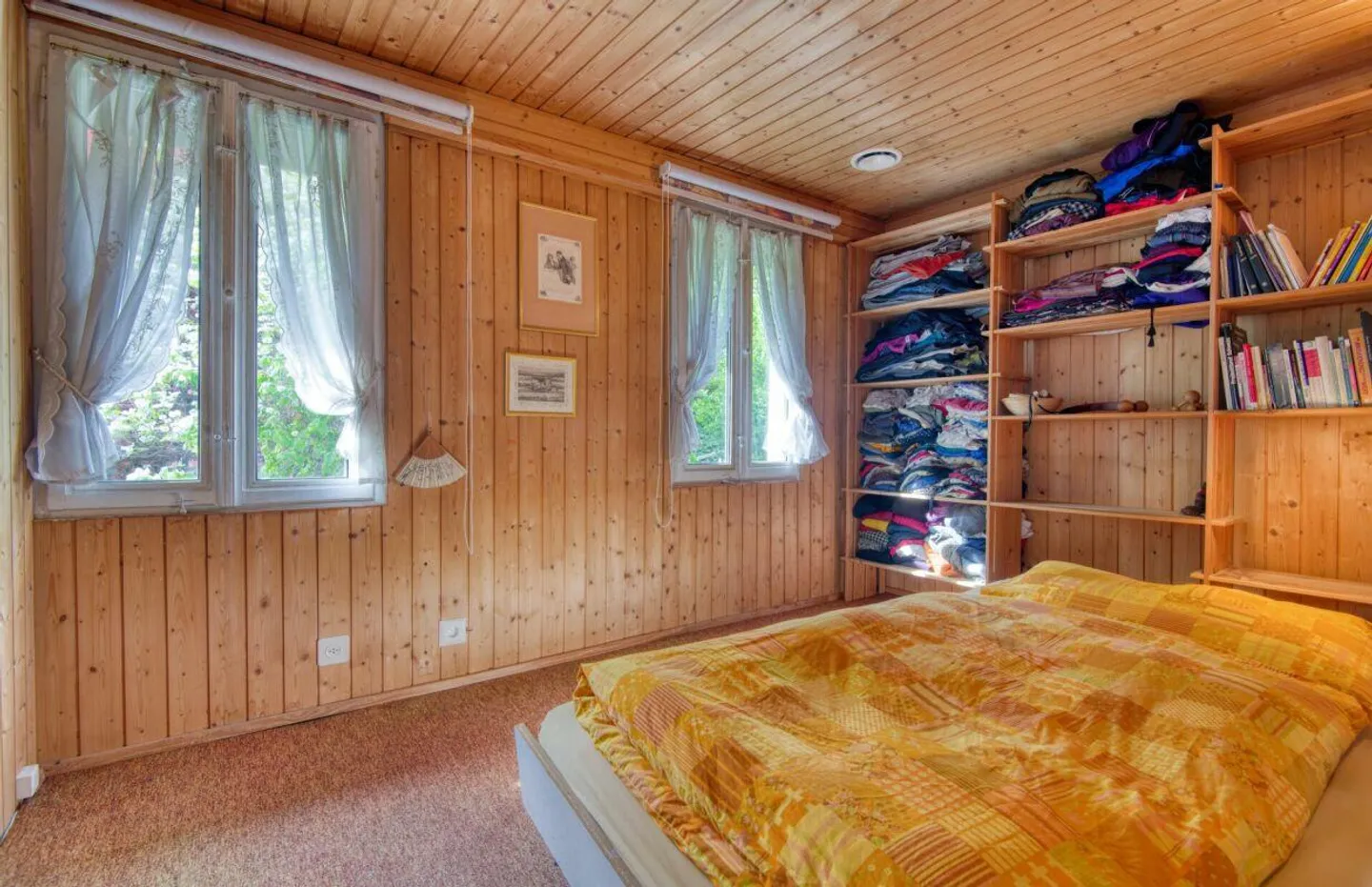 Ready for your own ideas: THE SMALL HOUSE IN THE CENTER OF HORGEN - Photo 8 of 11