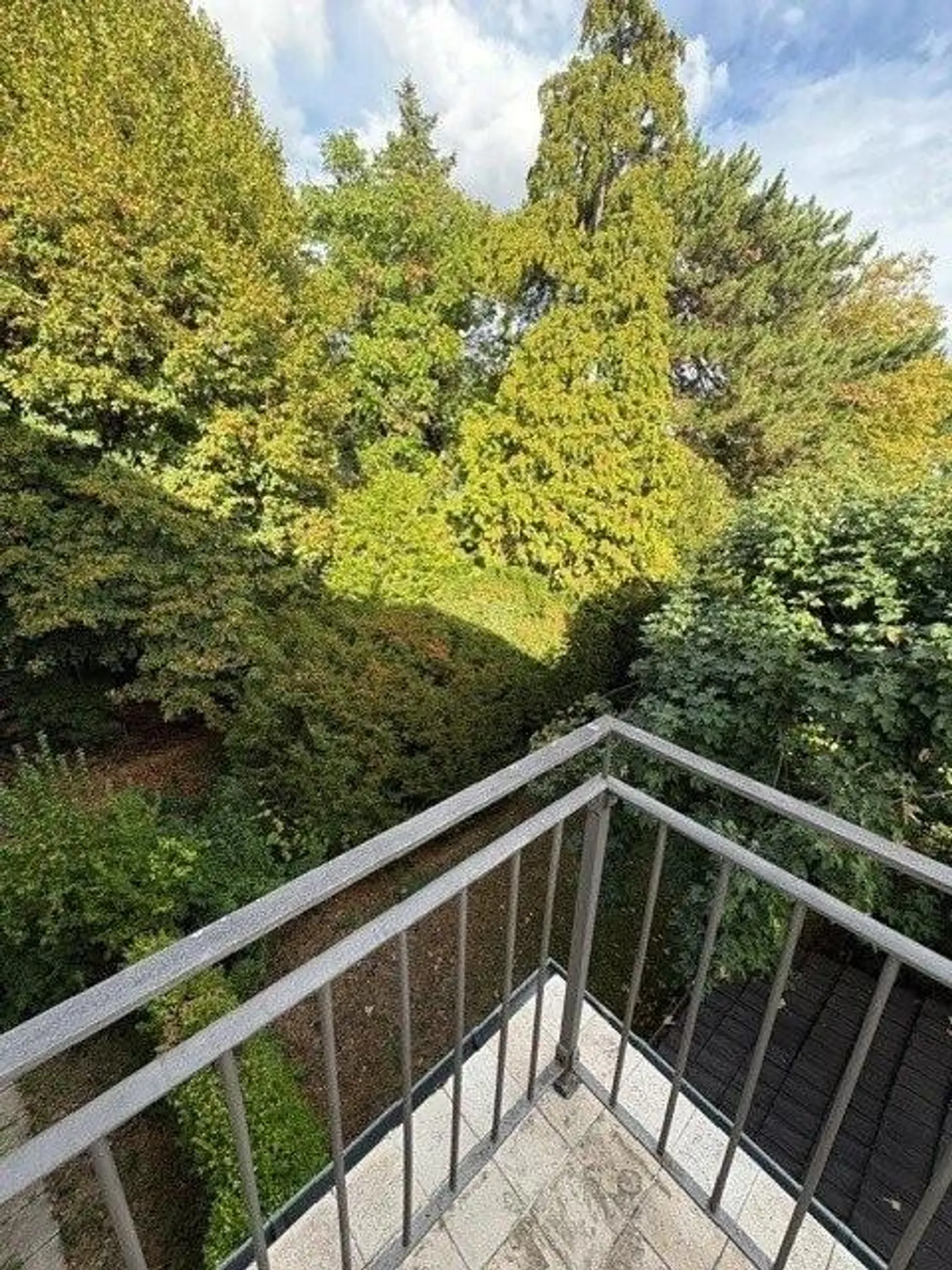 Appartement lumineux de 4 pièces au 2ème étage avec balcon - Photo 11 sur 12