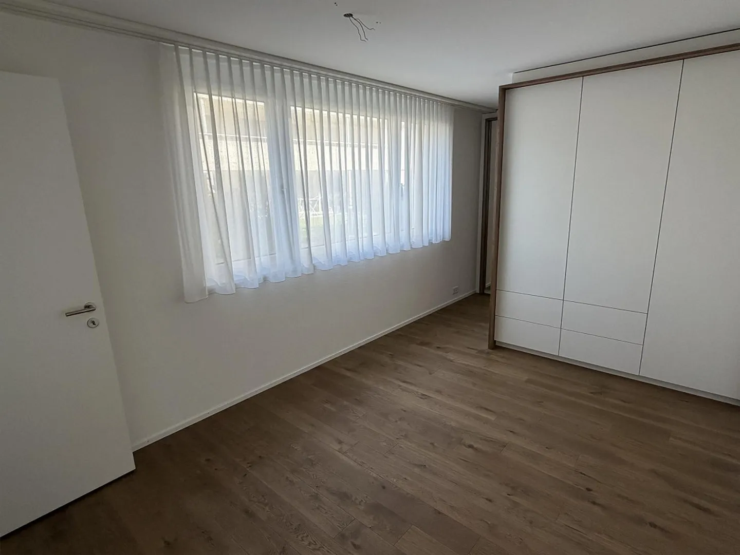 Vivere in modo tranquillo e soleggiato, adiacente alla zona agricola! - Foto 9 di 30