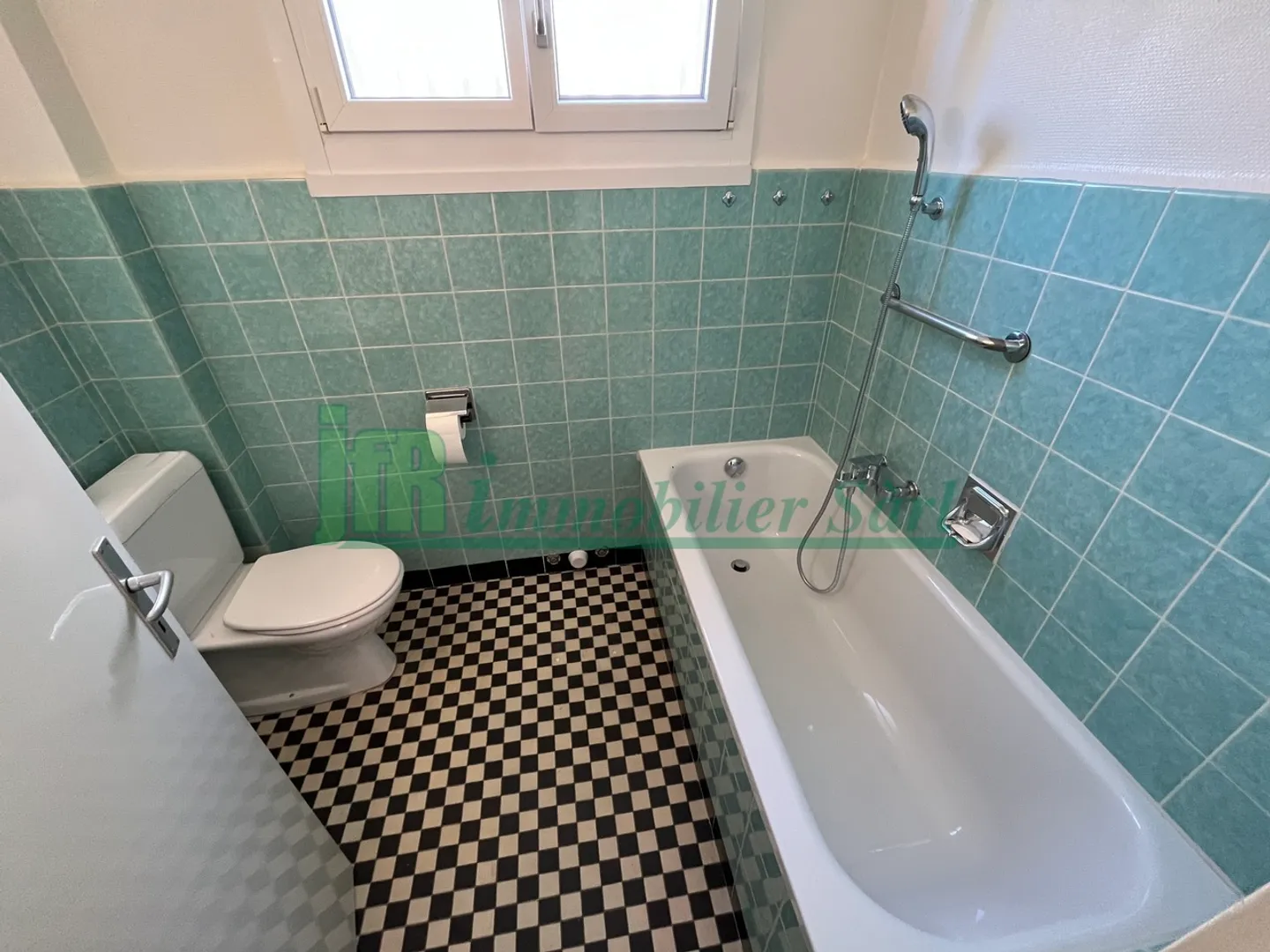 4.5-room apartment in the heart of Ecublens - Photo 12 of 14