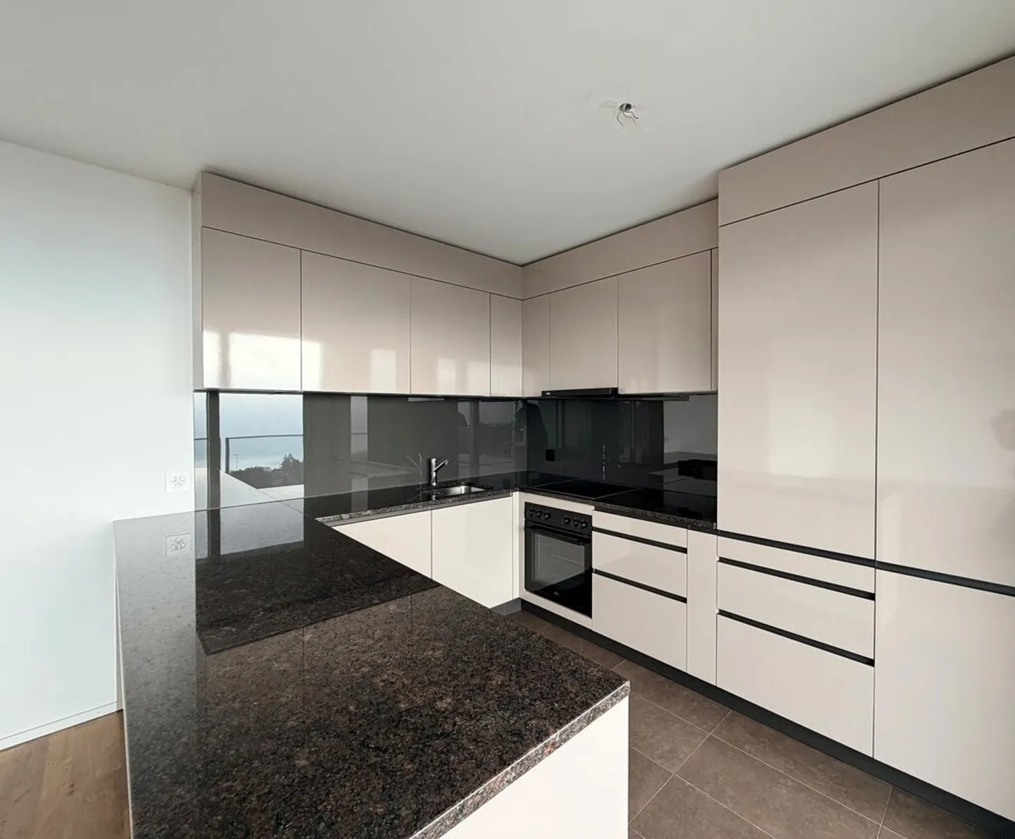 Appartamento in affitto - Foto 3 di 11