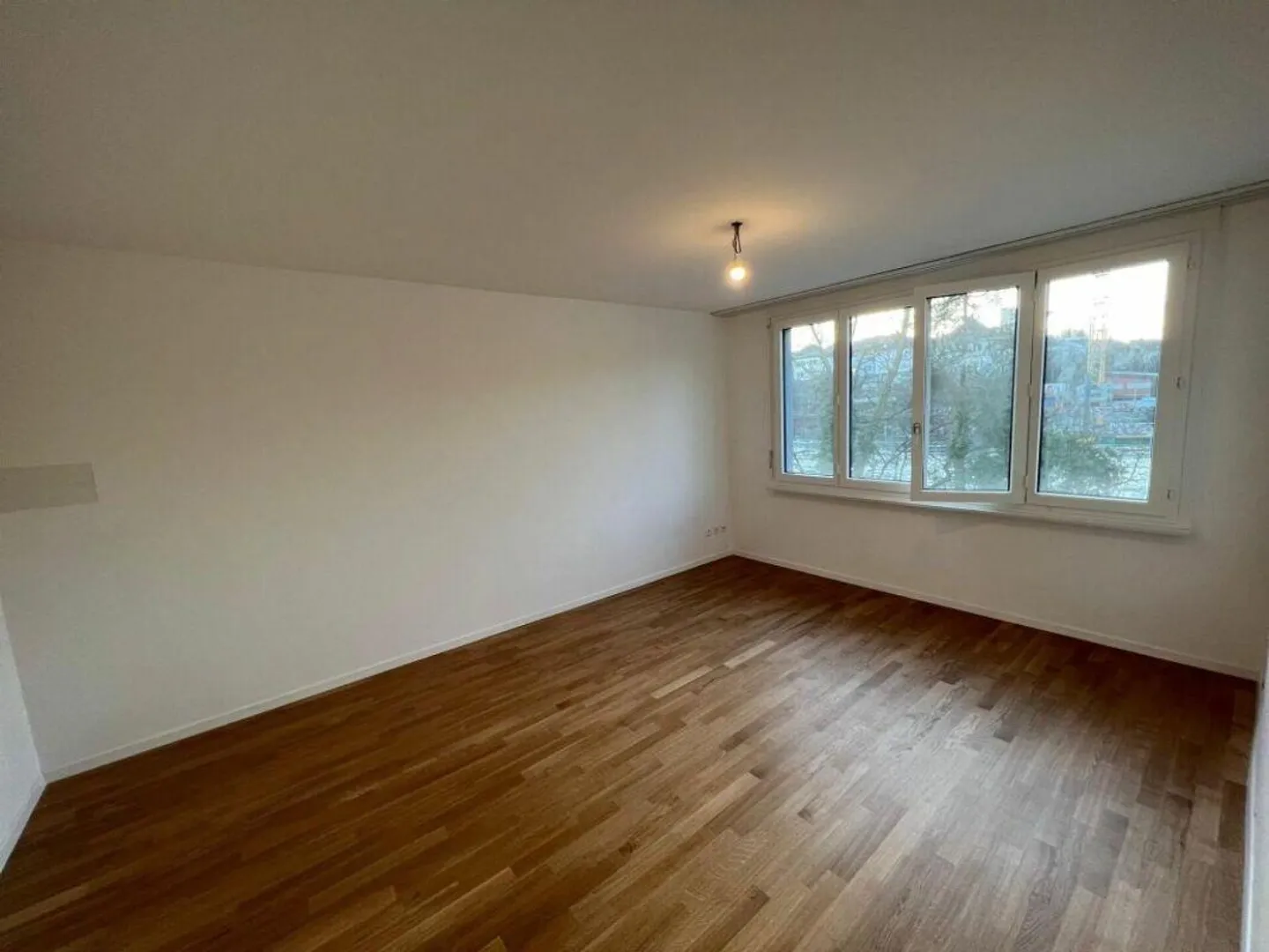 Bright and Spacious 4.5 Room Apartment Copy - Photo 4 of 7