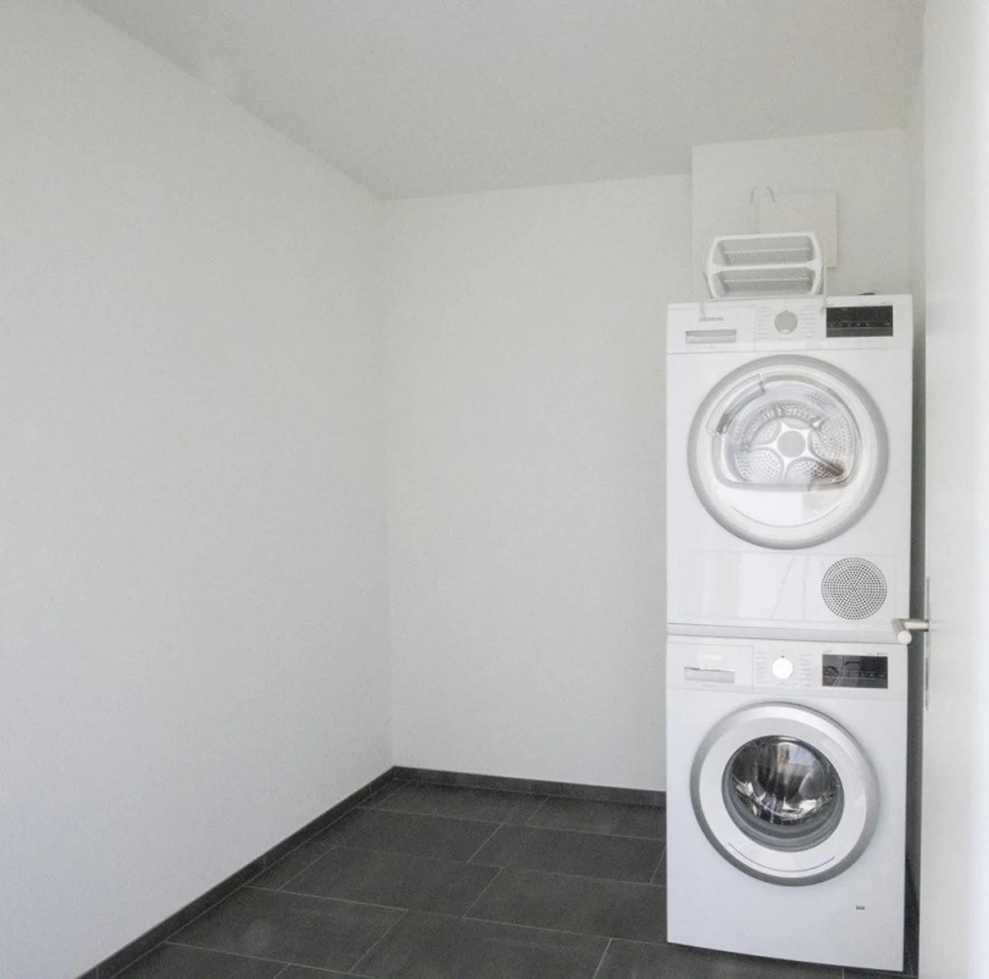 Appartamento moderno con torre di lavaggio privata - Foto 6 di 6
