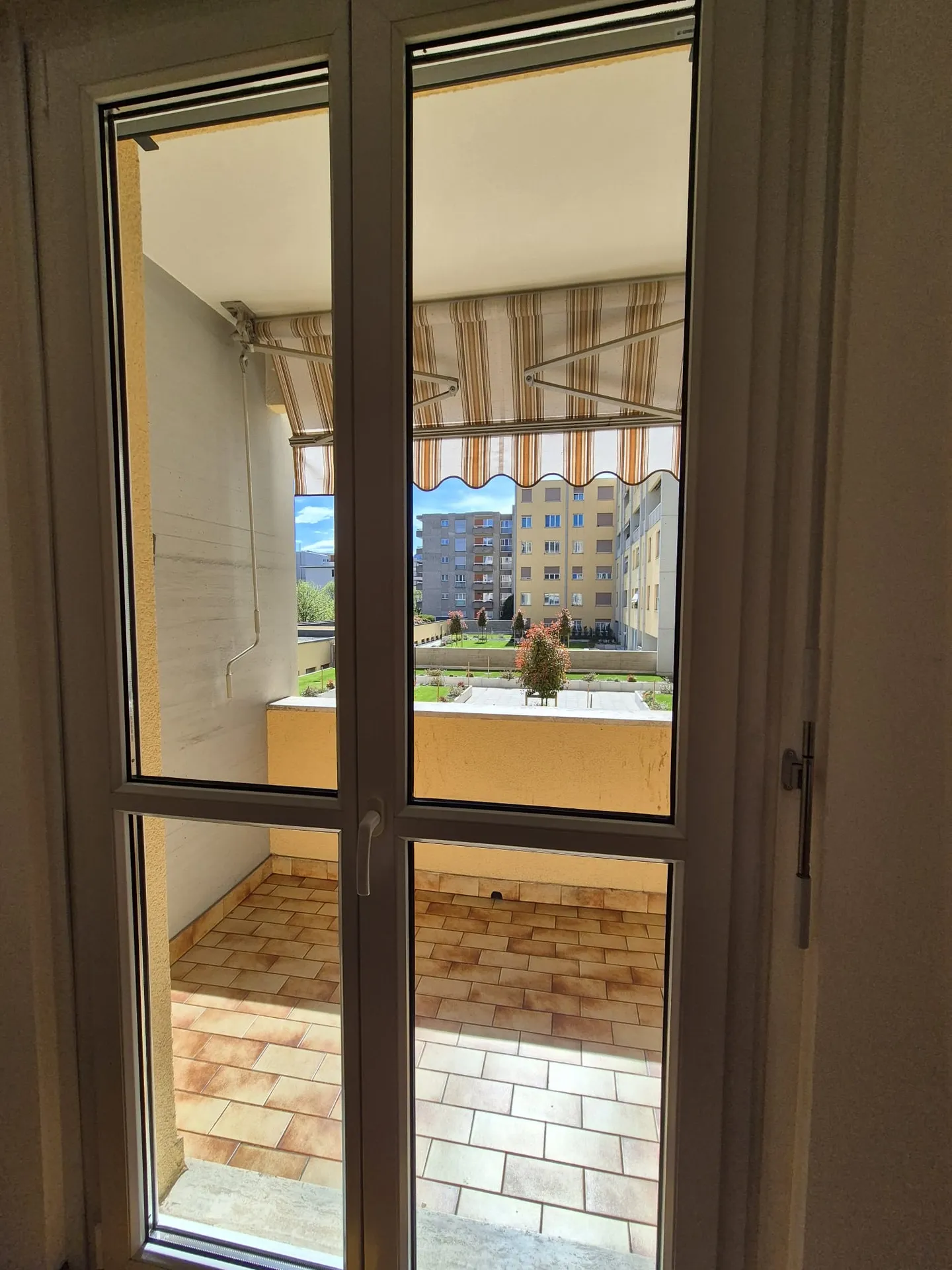 LUGANO - 2.5-ZIMMER-WOHNUNG ZU VERMIETEN - Photo 6 sur 7