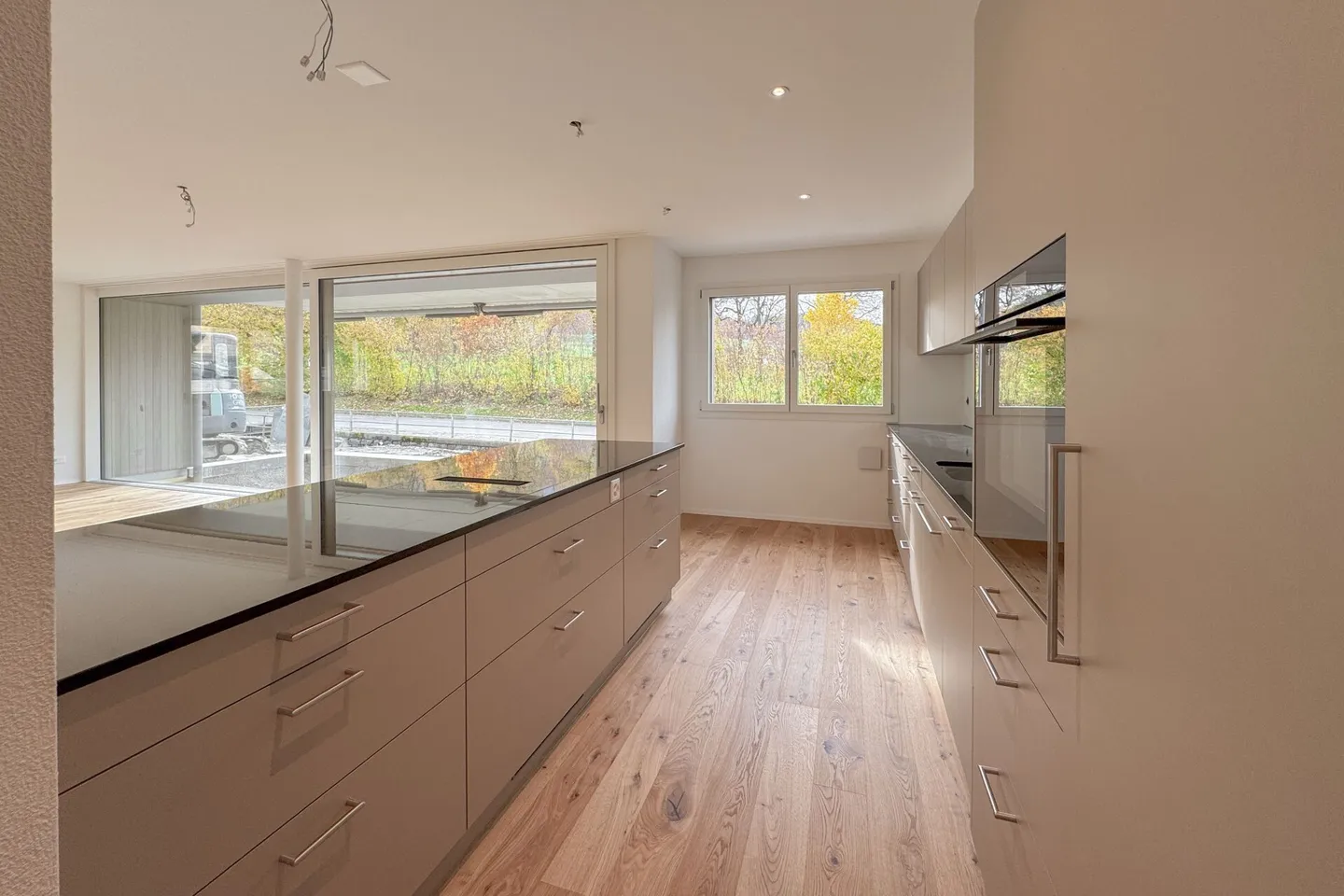 Design and Comfort, Peace and Nature View: New Ground Floor Apartment by the Castle - Photo 4 of 14