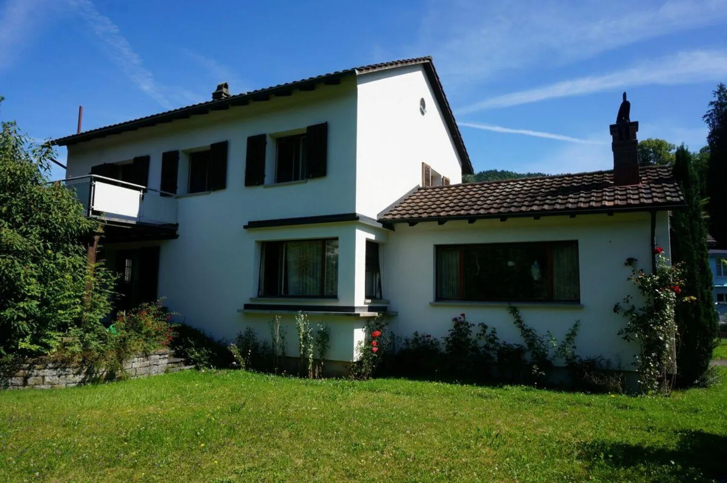 Casa unifamiliare da ristrutturare con grande giardino o lotto edificabile con oggetto di demolizione - Foto 1 di 13