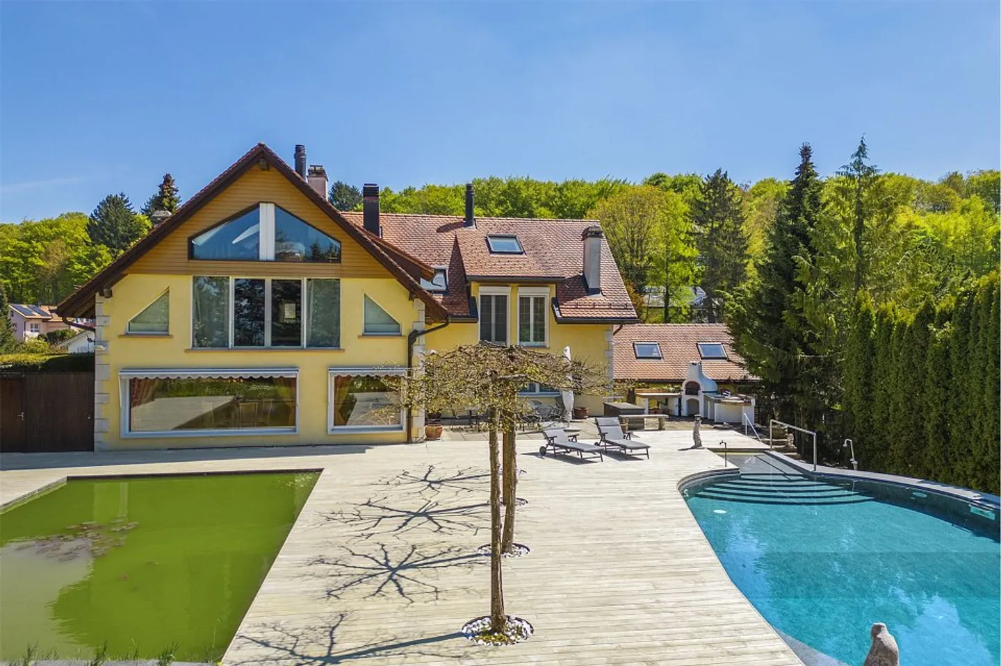 Villa for sale - Photo 2 of 13