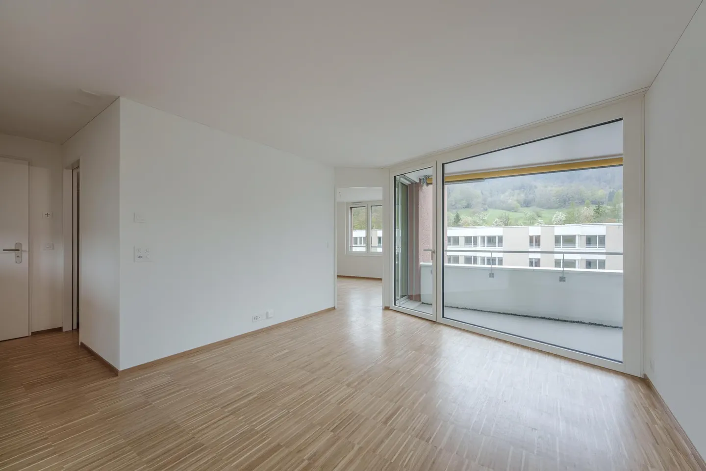 Modernes Familienapartment in Zürich - Foto 6 von 8