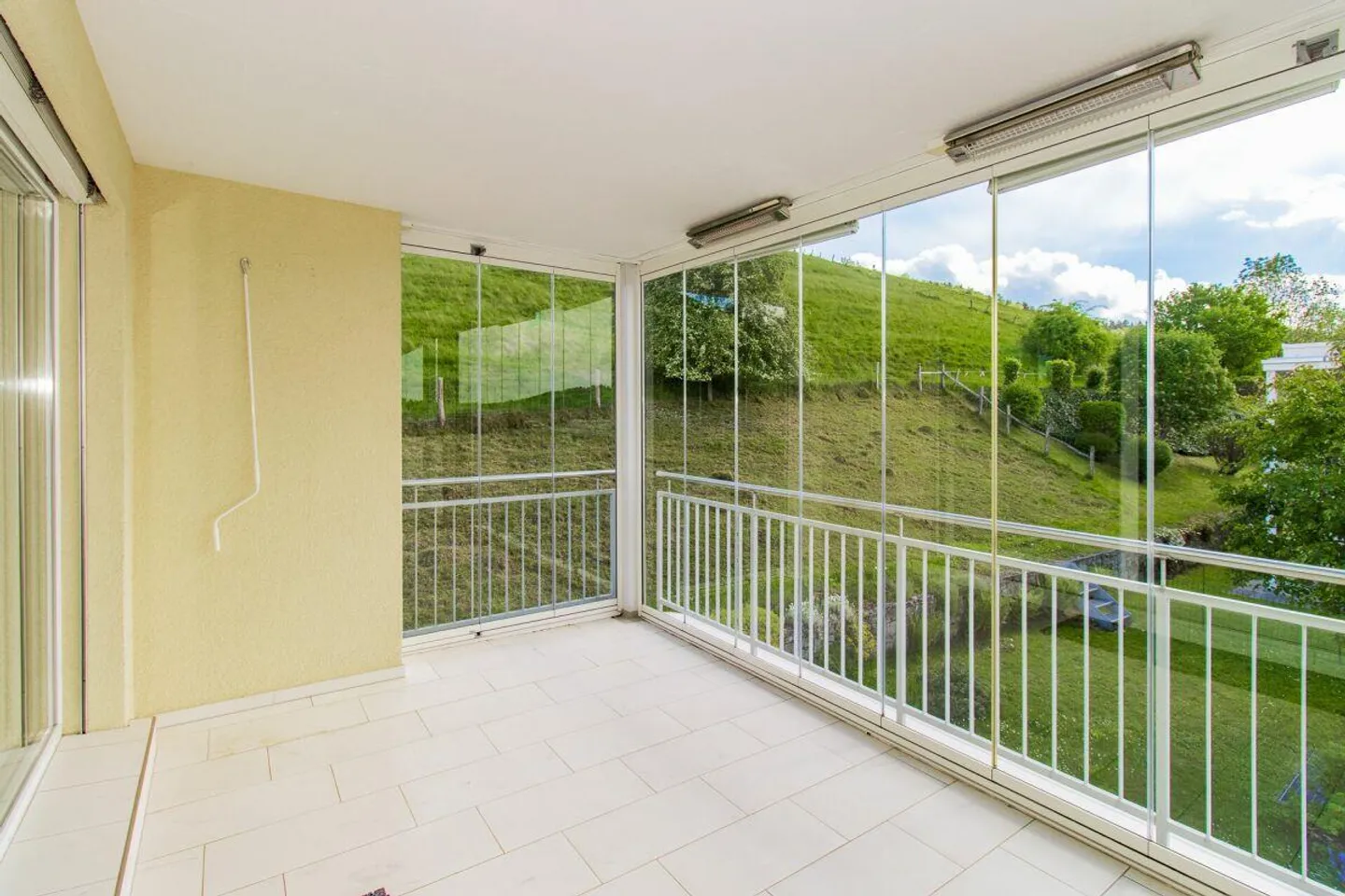 Appartement en attique de 5,5 pièces avec vue sur le lac de Constance - Photo 12 sur 15