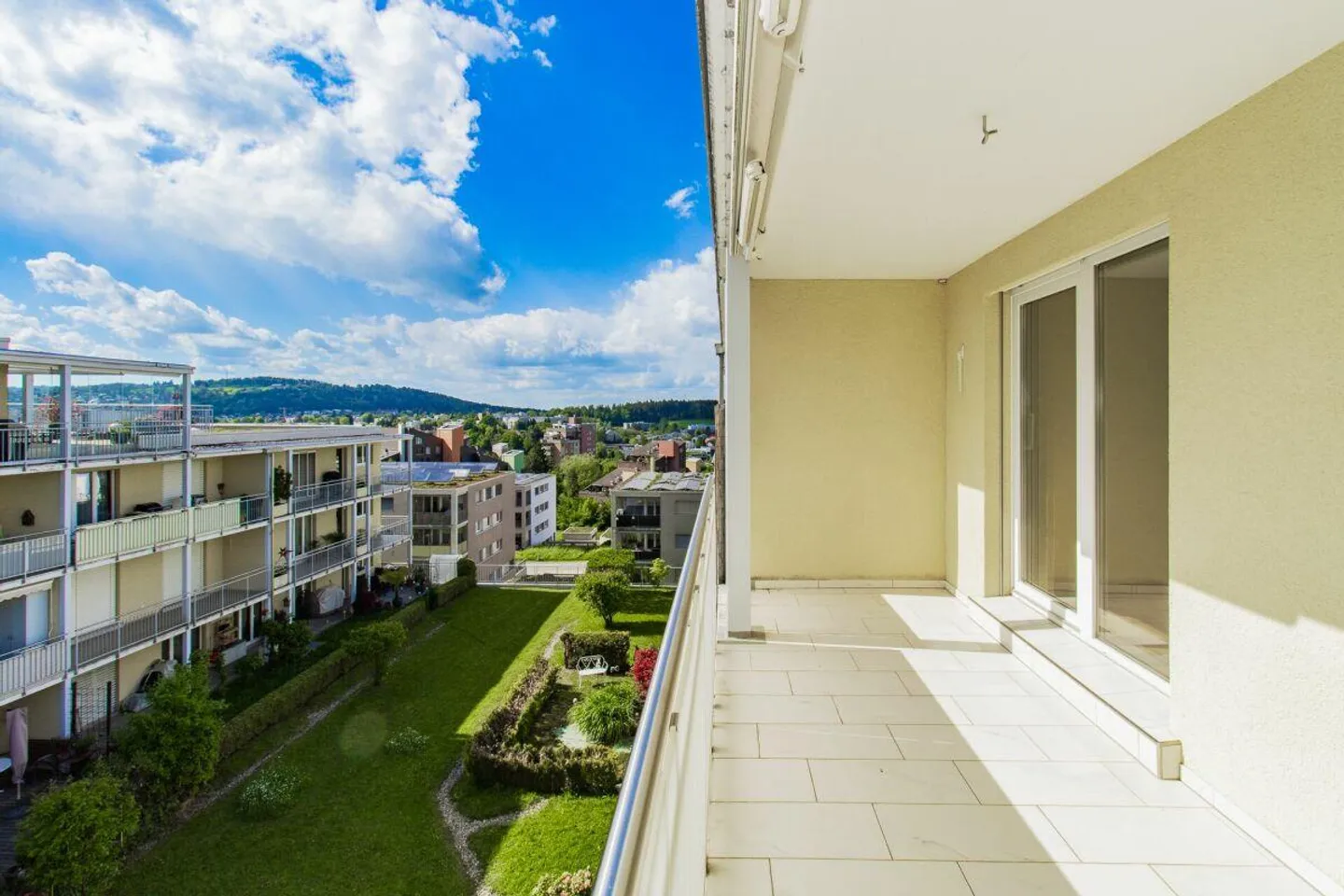 Appartement en attique de 5,5 pièces avec vue sur le lac de Constance - Photo 13 sur 15