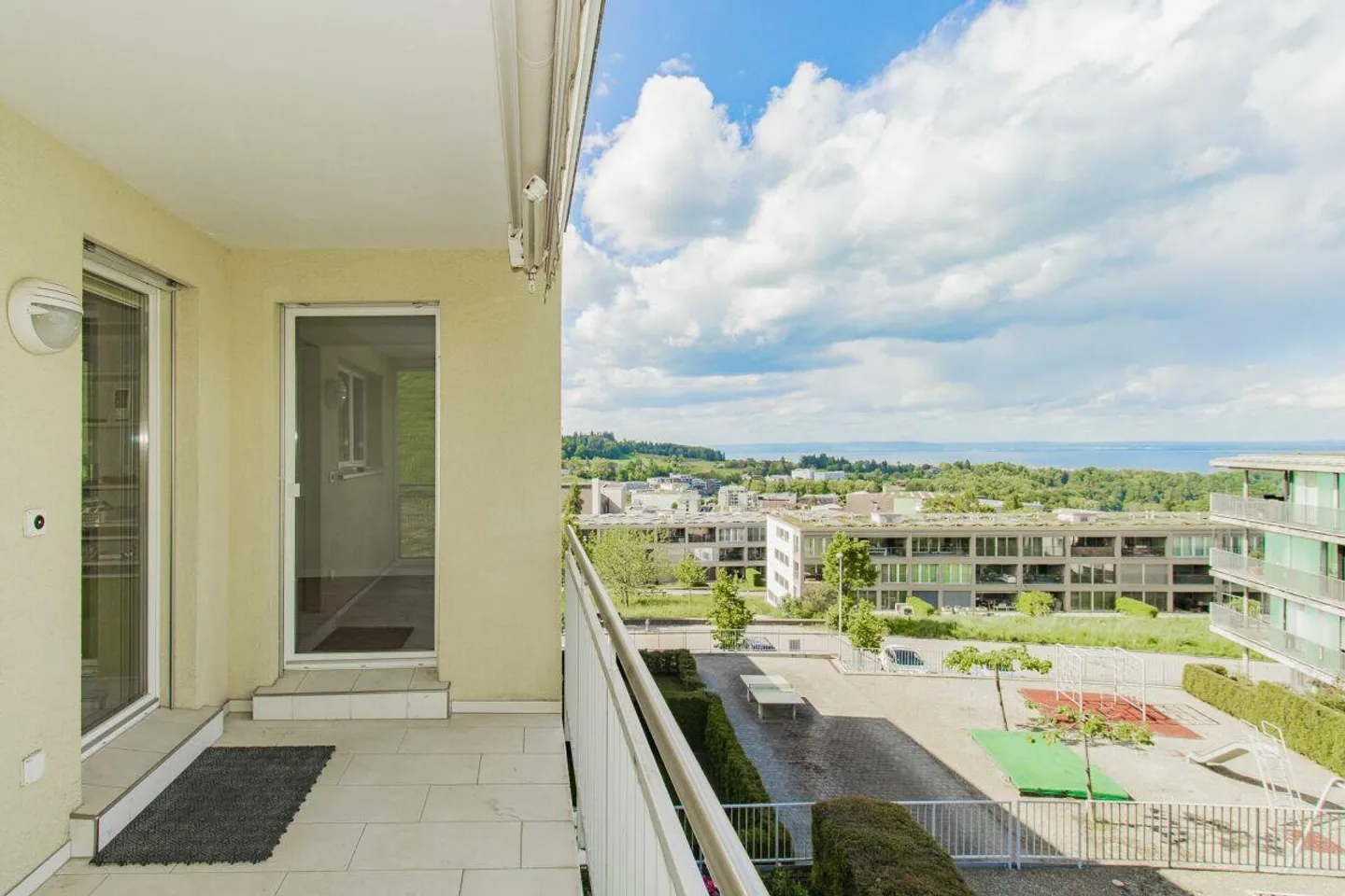 Appartement en attique de 5,5 pièces avec vue sur le lac de Constance - Photo 14 sur 15