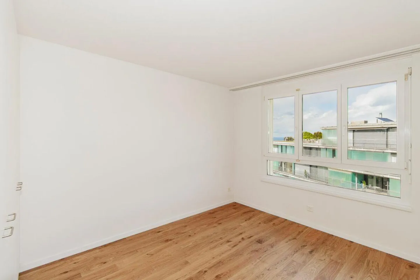 Appartement en attique de 5,5 pièces avec vue sur le lac de Constance - Photo 6 sur 15