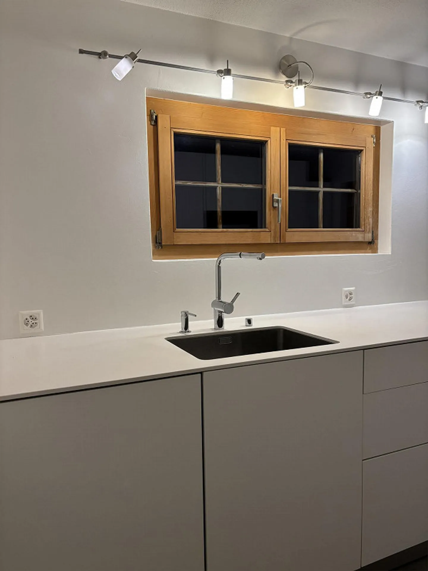 3 ½ Room Maisonette Apartment as Primary Residence in Davos Laret - Photo 5 of 10