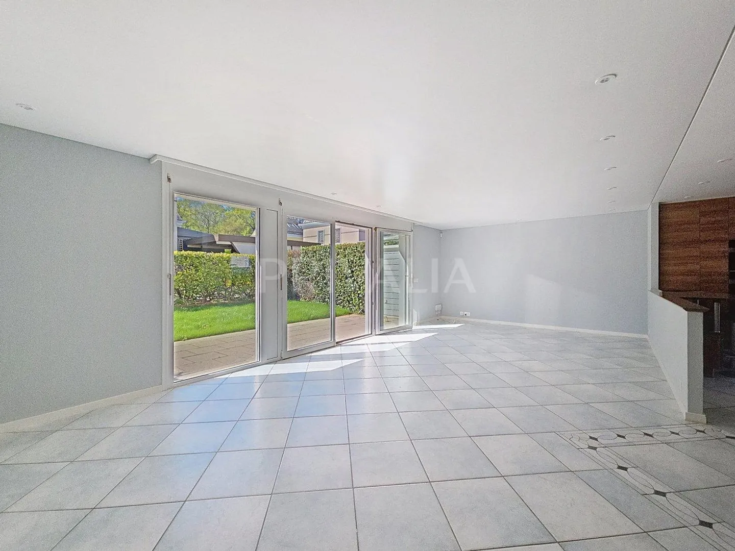 Charmantes Reihenhaus mit Garten - Foto 1 von 9