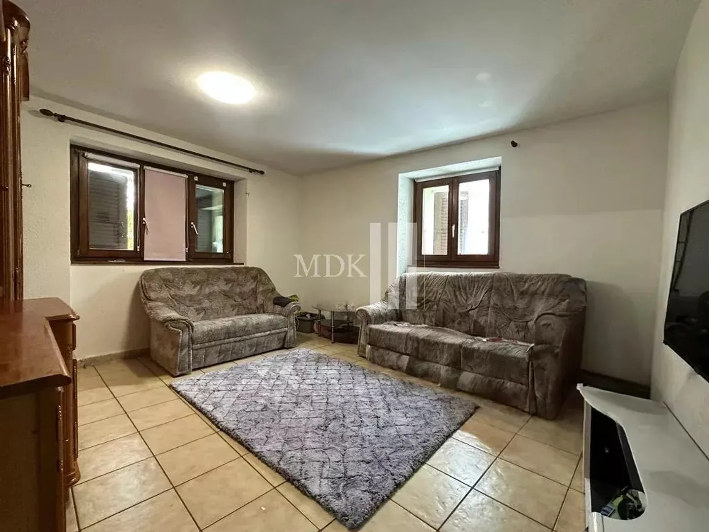 Ideale per investitori: casa con due appartamenti - Foto 7 di 13