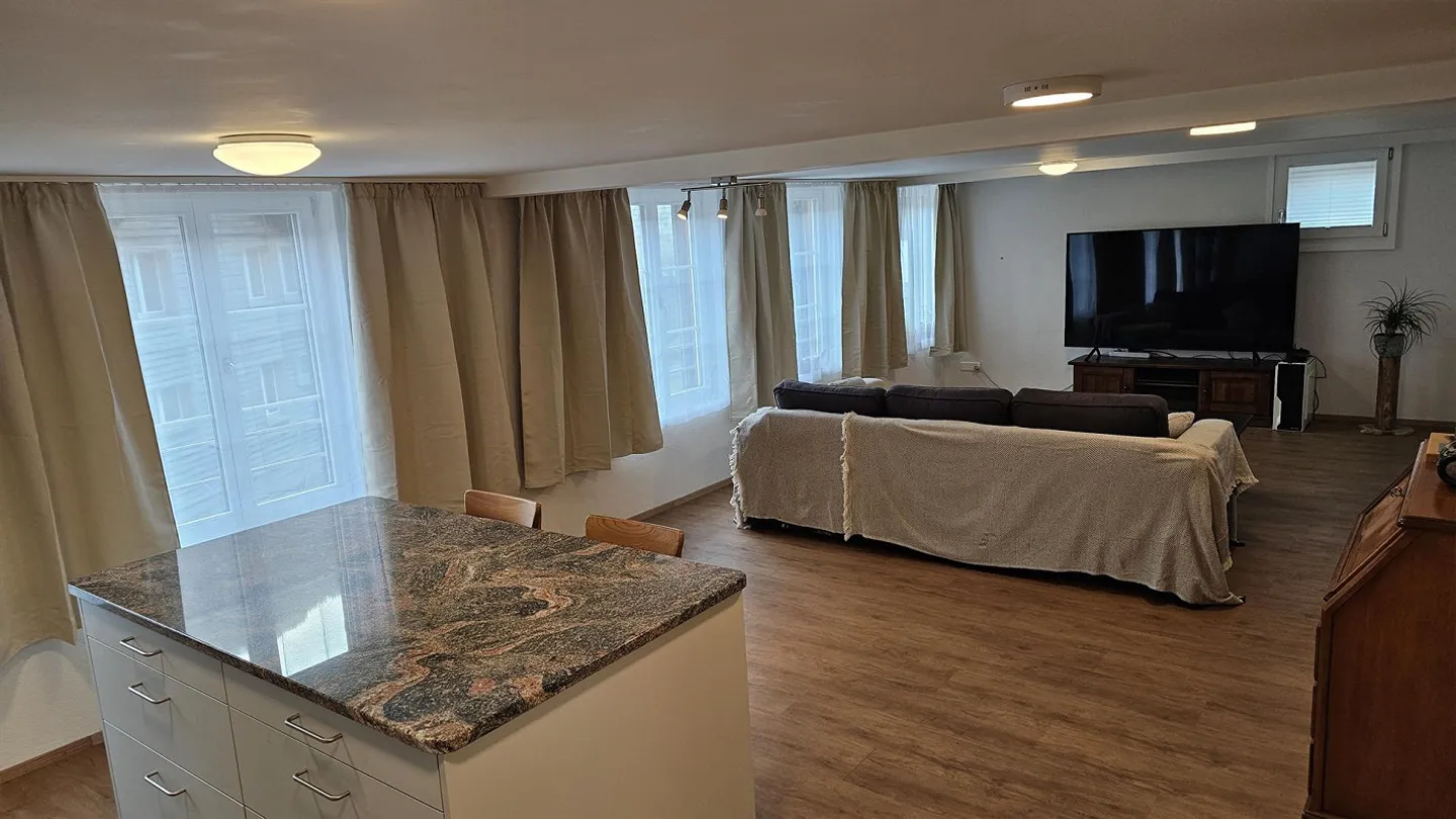 Suche Nacharbeit für Wohnung in Meiringen - Foto 3 von 14